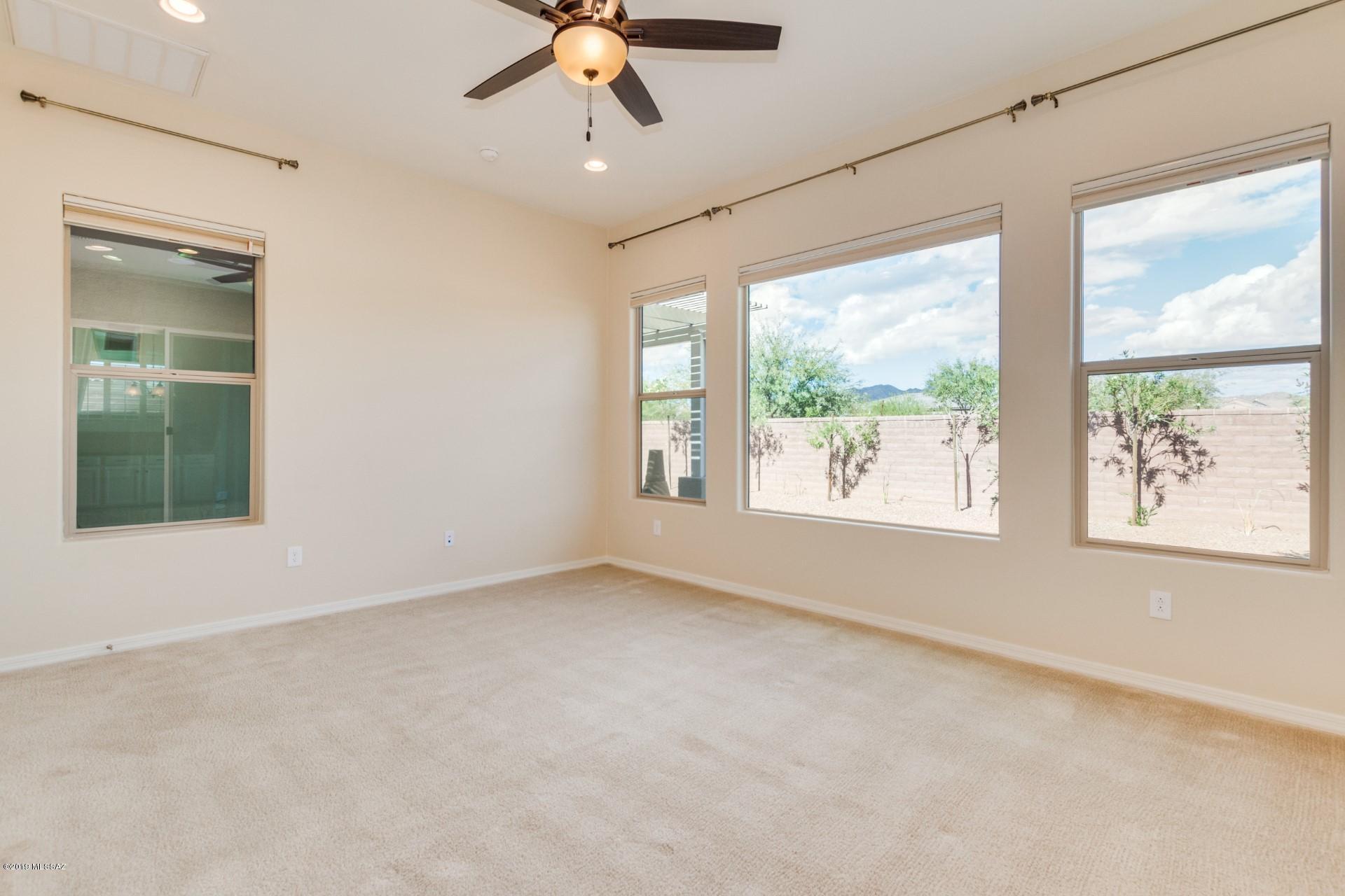 1084 W Desert Firetail Lane