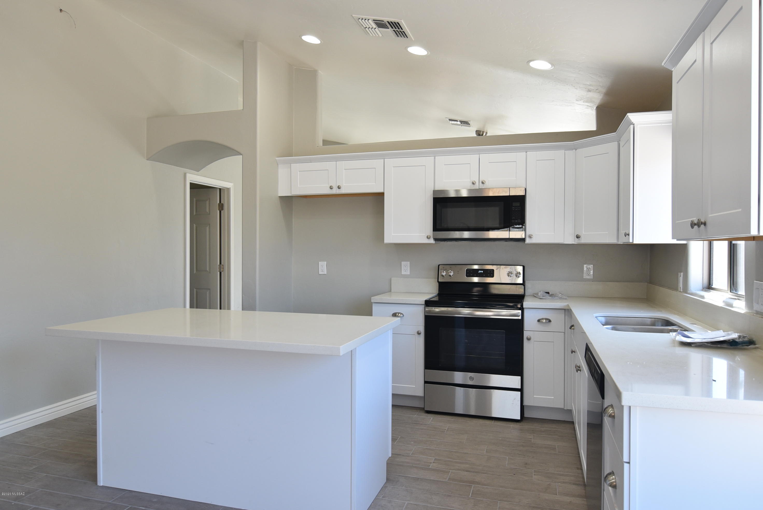 8507 E Sarnoff Ridge Loop