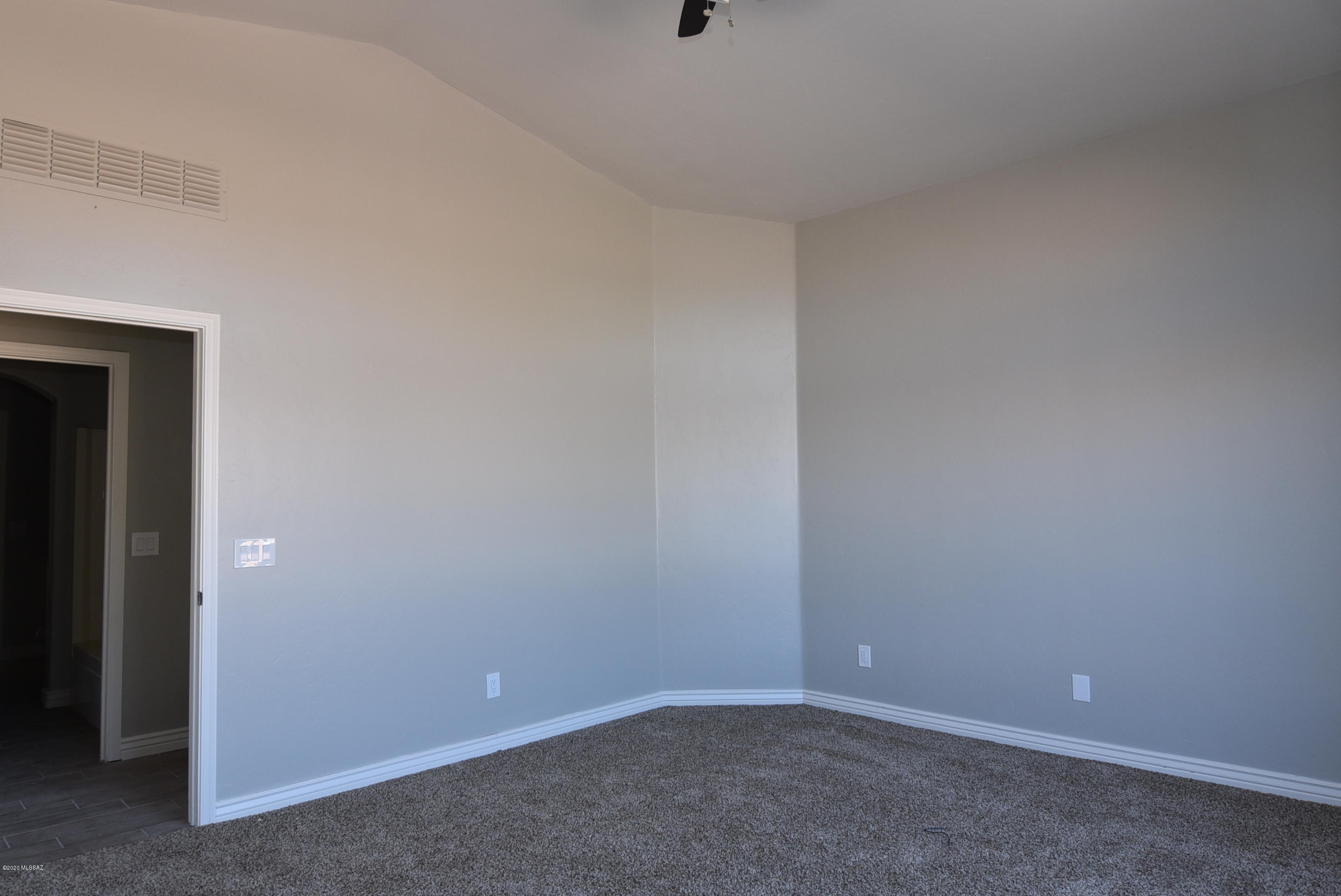 8507 E Sarnoff Ridge Loop