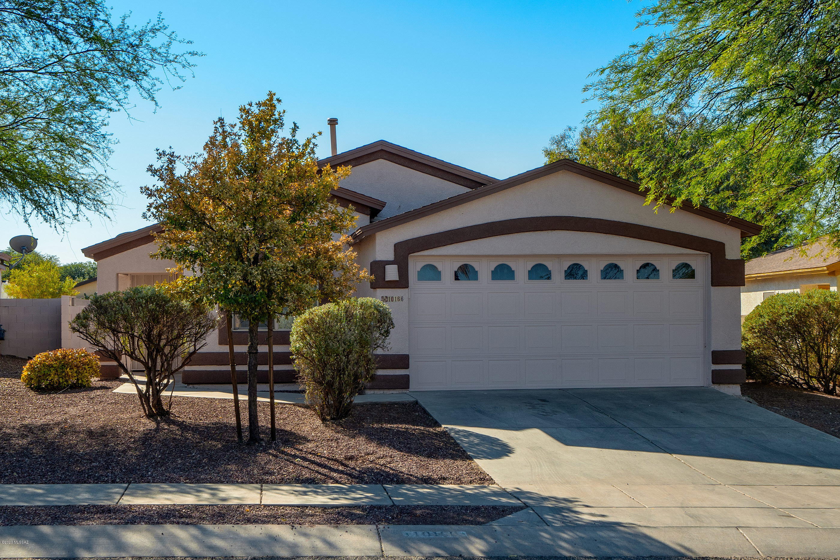 10166 E Desert Gorge Drive