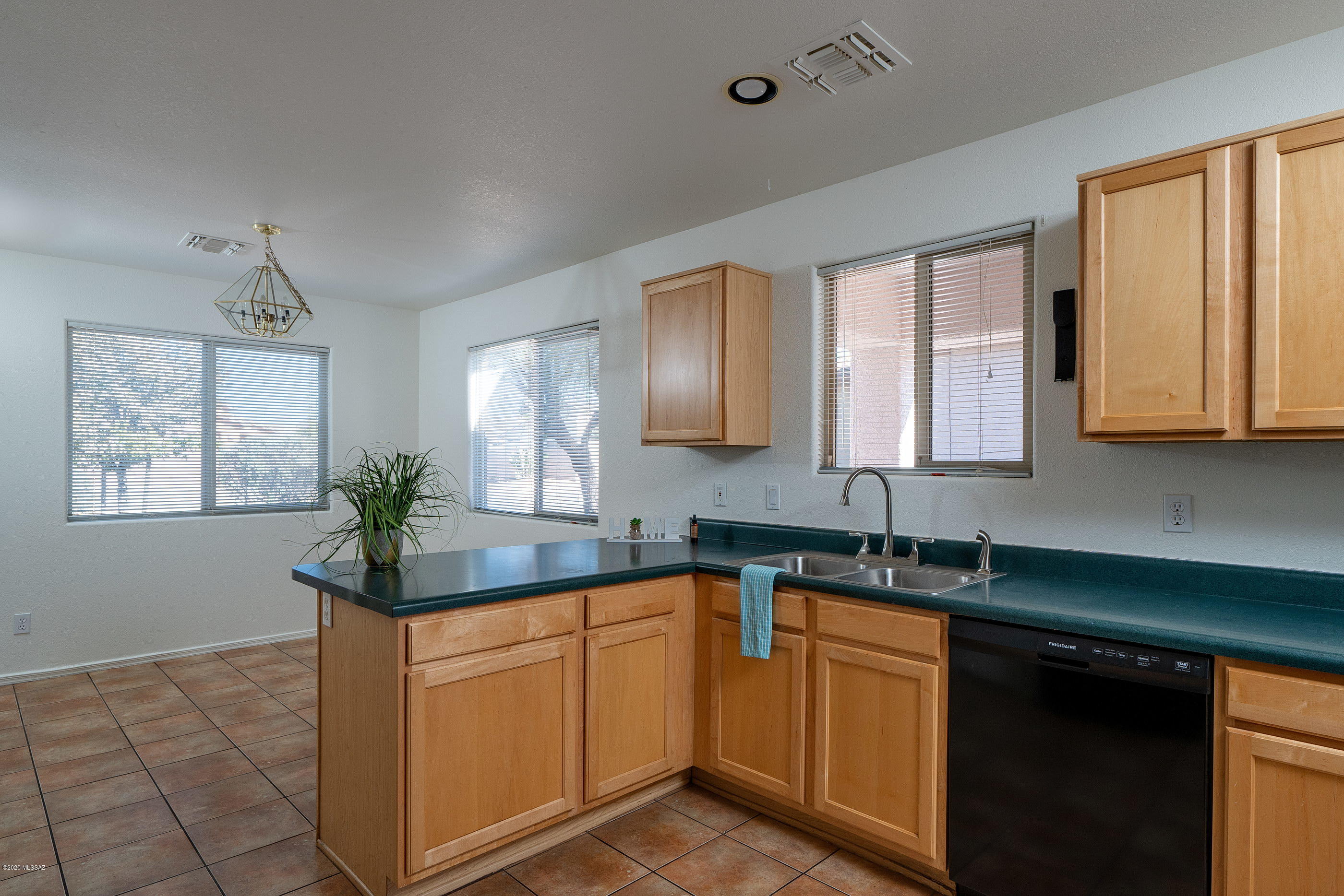 10166 E Desert Gorge Drive