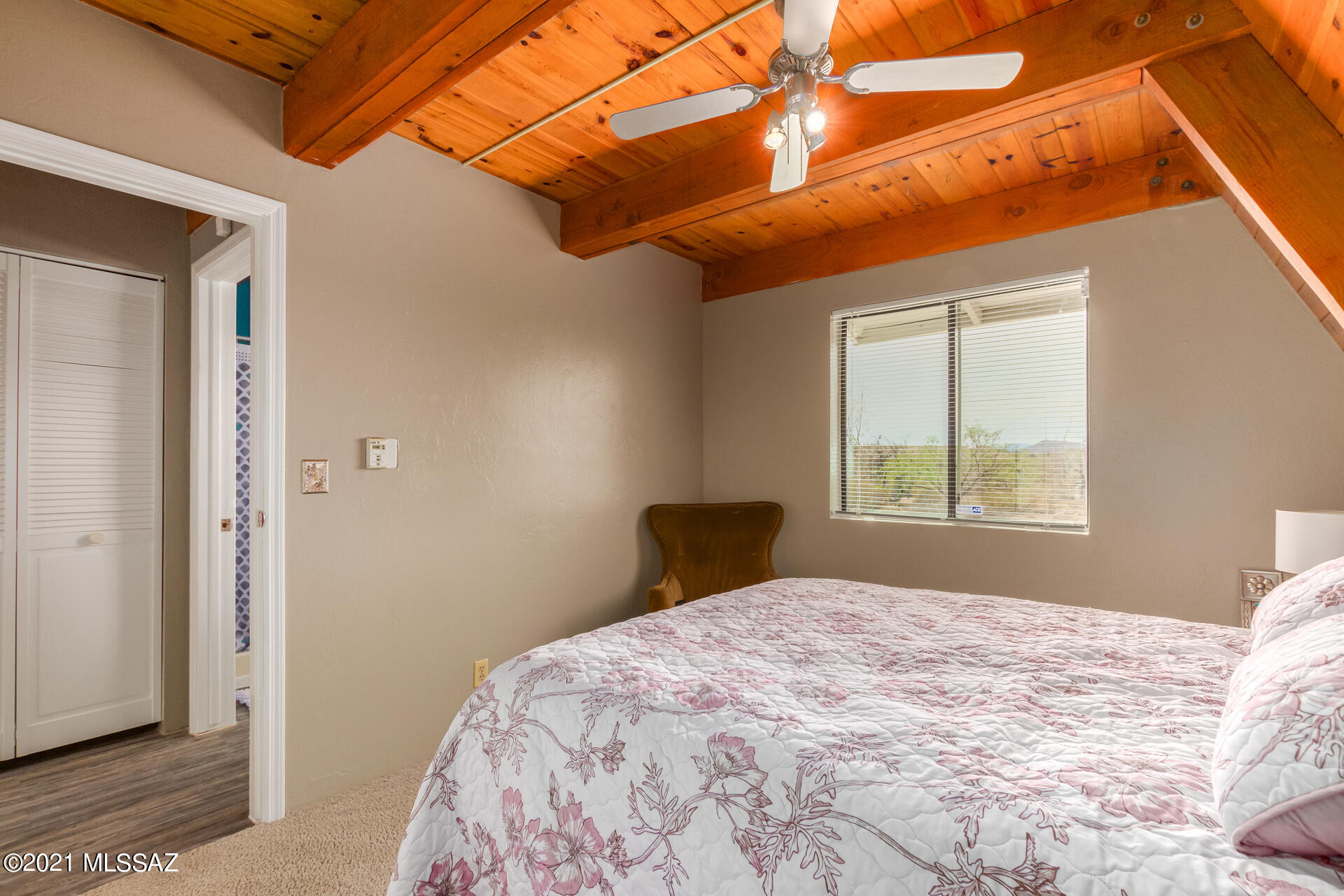 3285 E Calle Agassiz