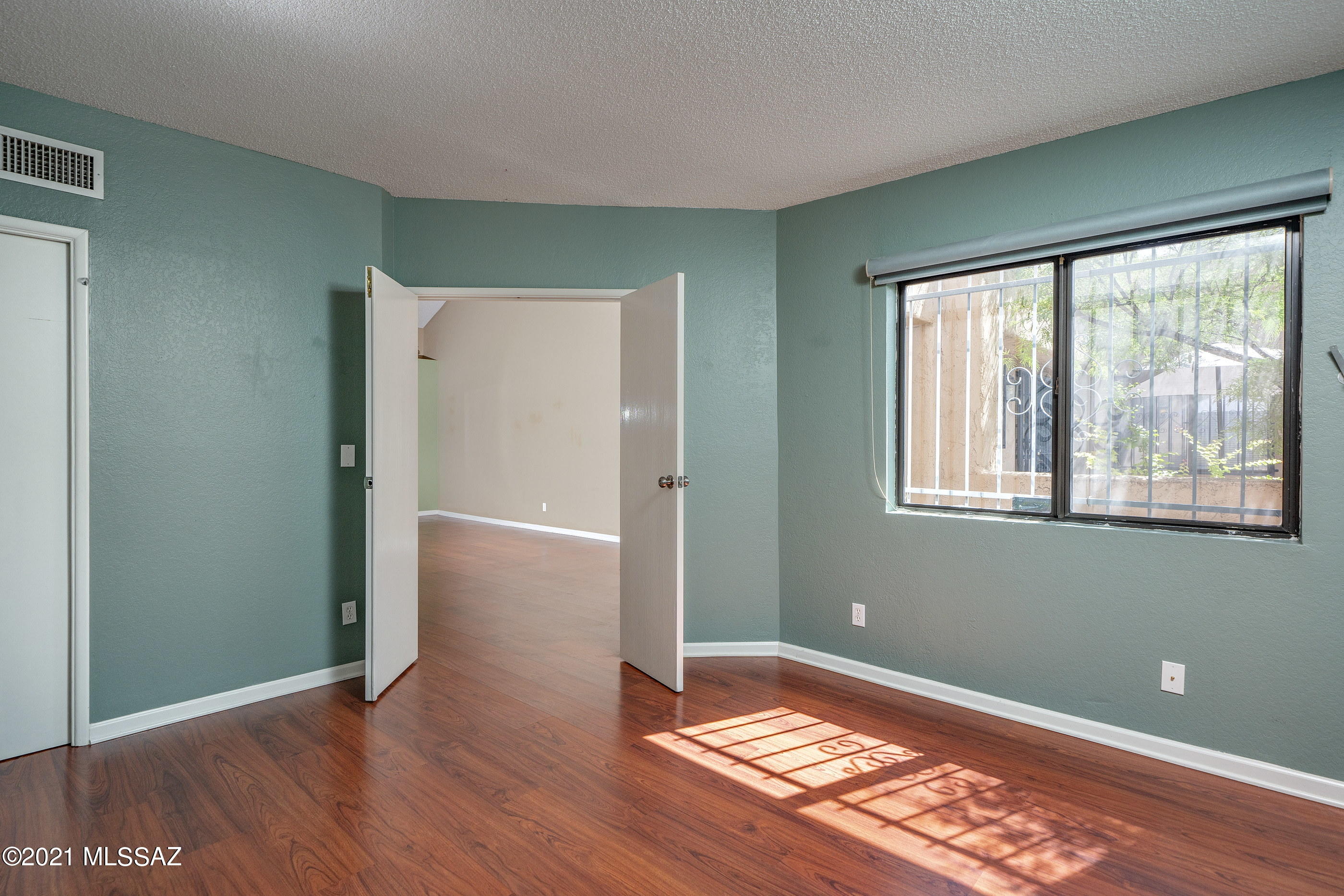 3061 E Winterhaven Drive