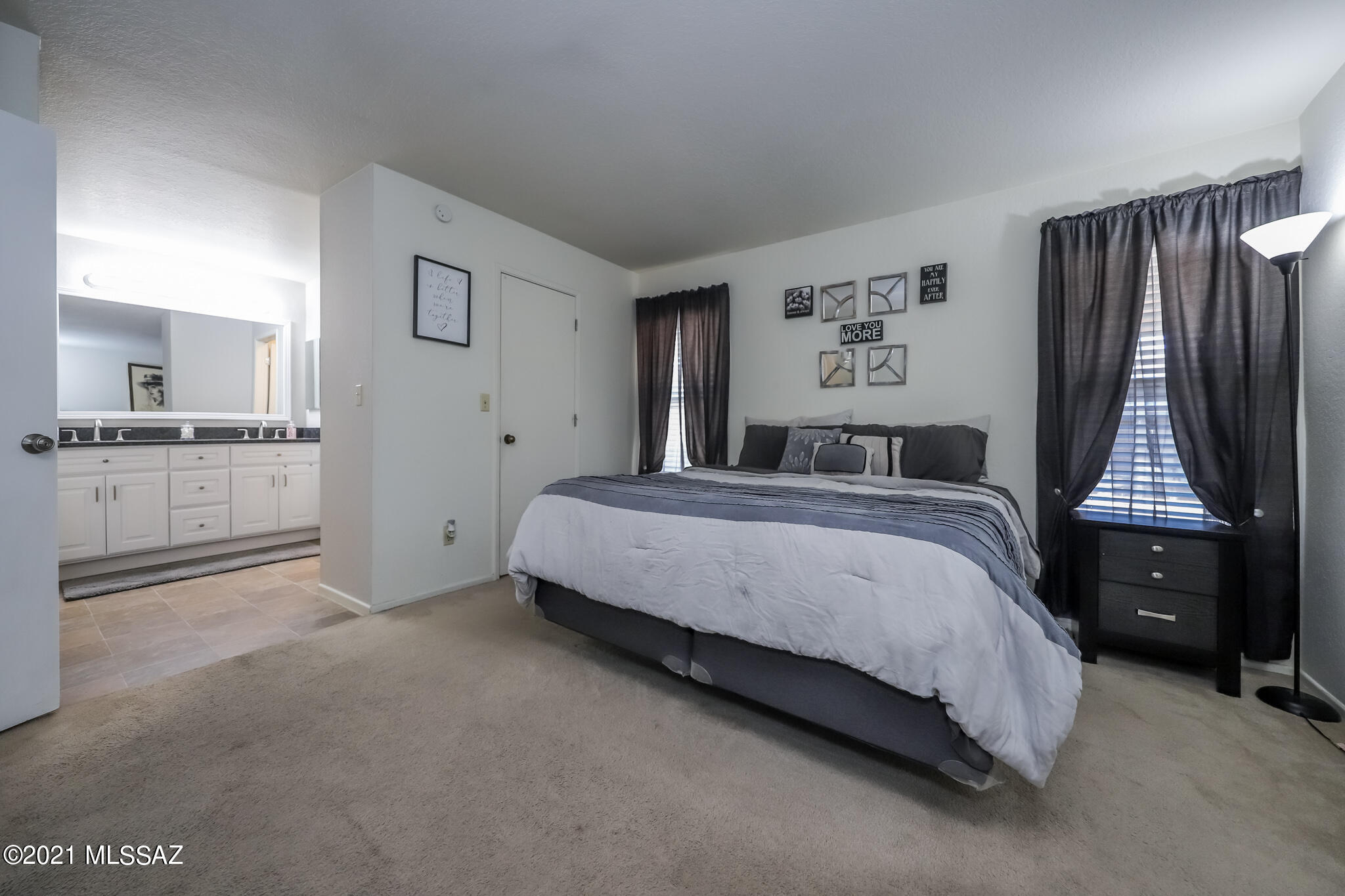 10002 E Stella Road