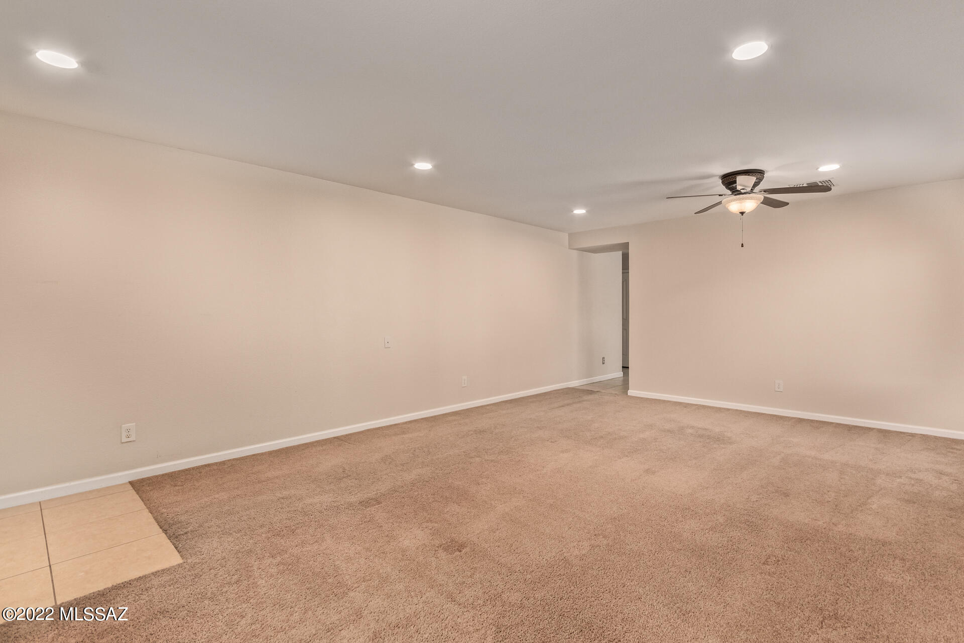 9385 E Grapevine Spring Place