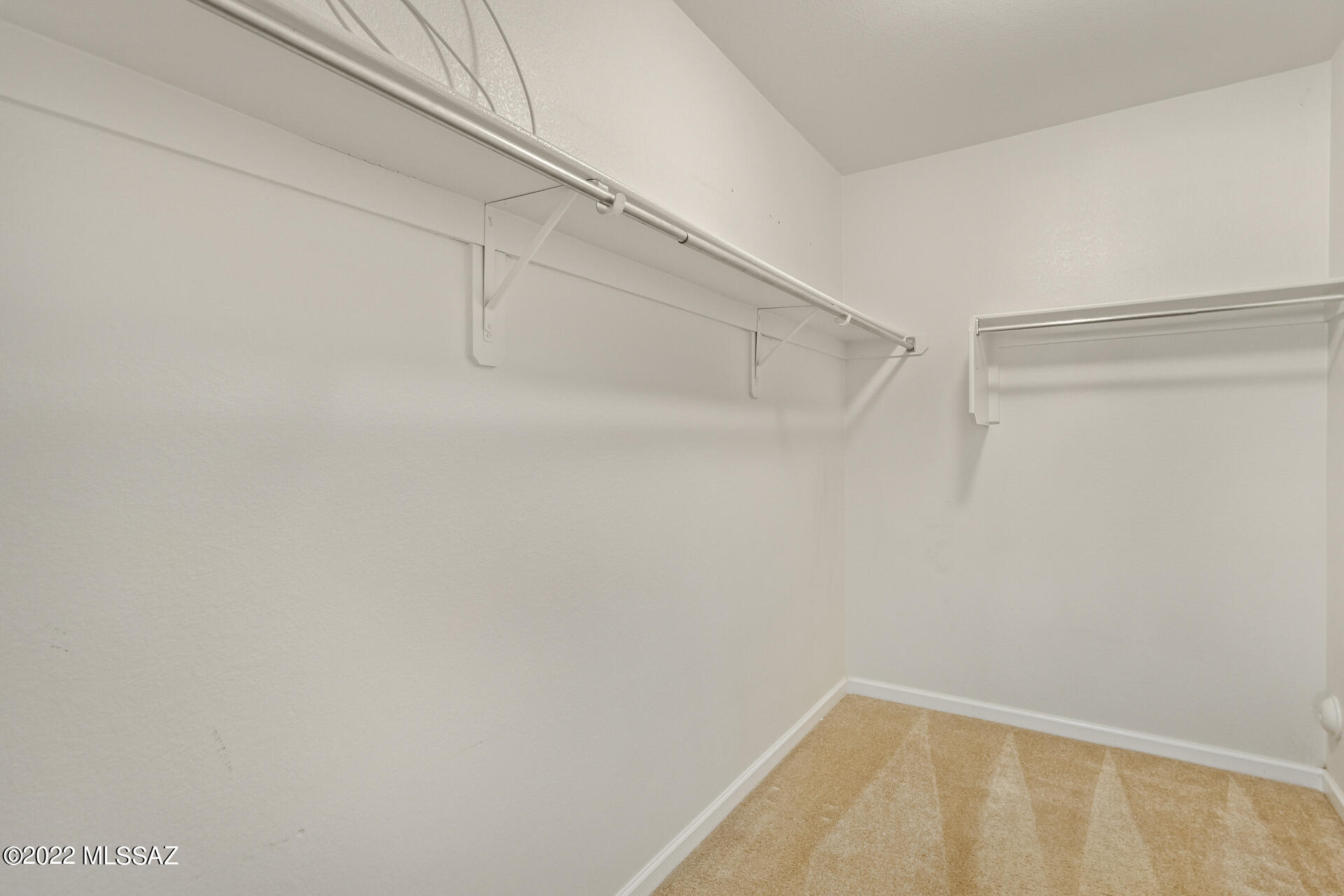 9385 E Grapevine Spring Place