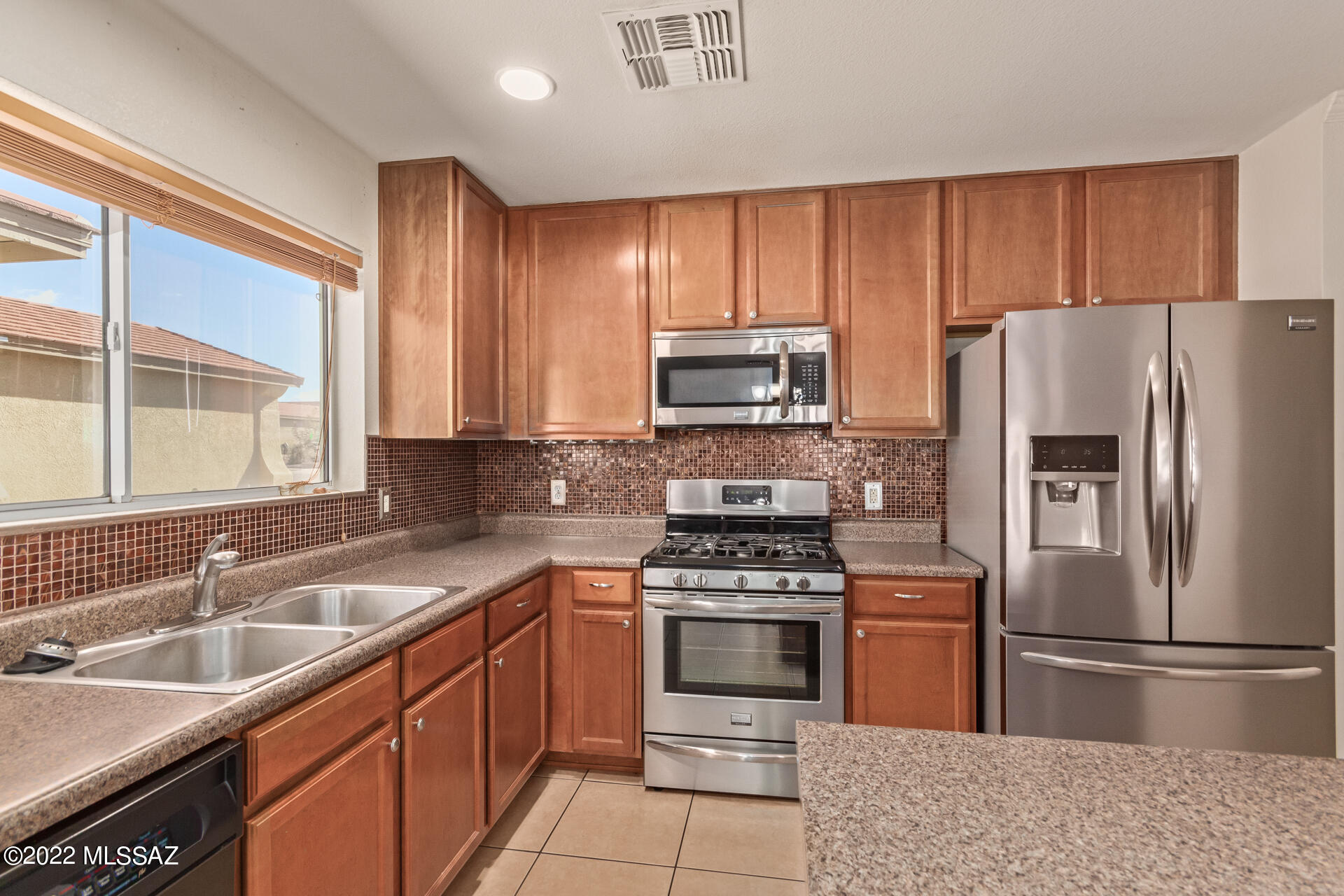 9385 E Grapevine Spring Place