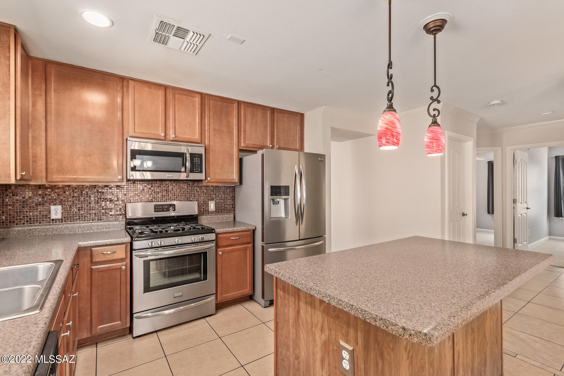 9385 E Grapevine Spring Place