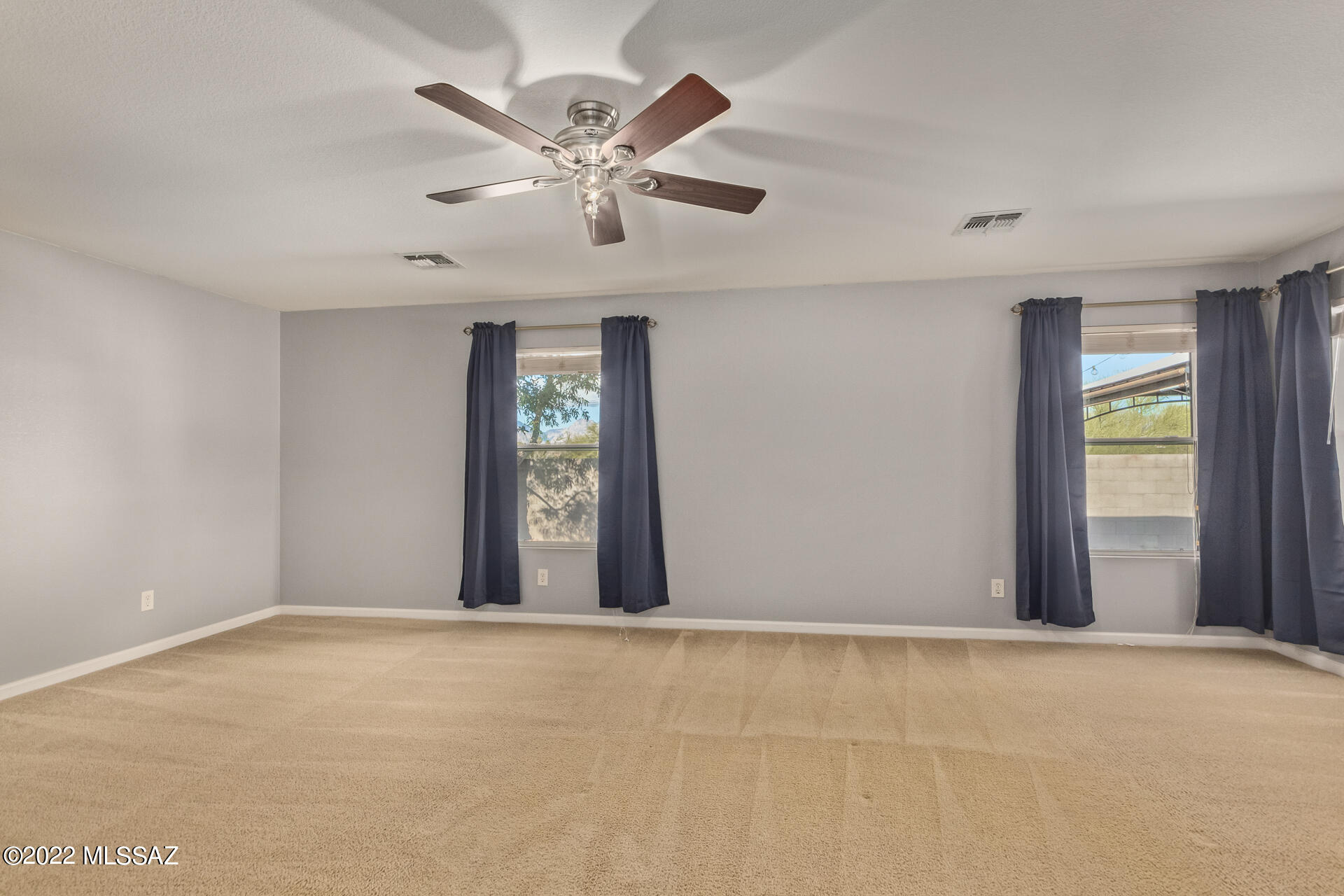 9385 E Grapevine Spring Place