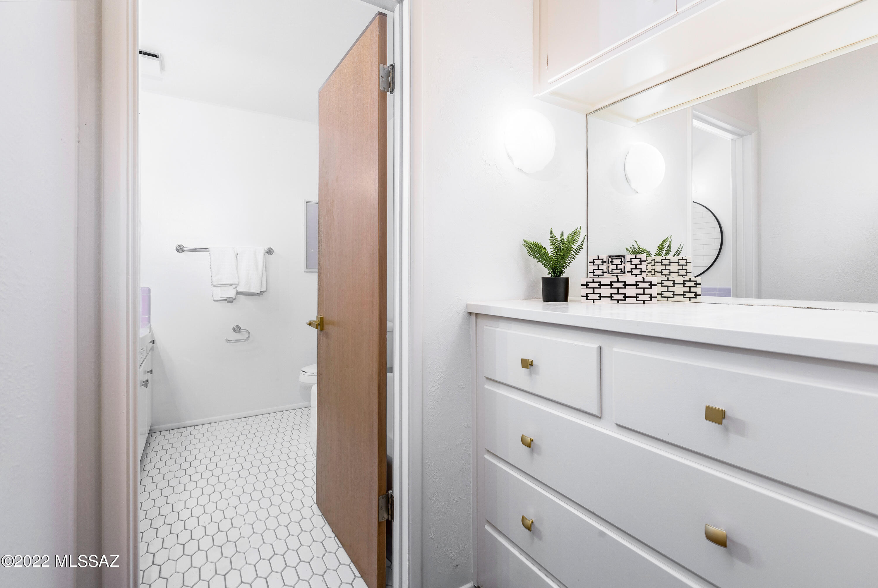 525 N Country Club Road Unit: p62