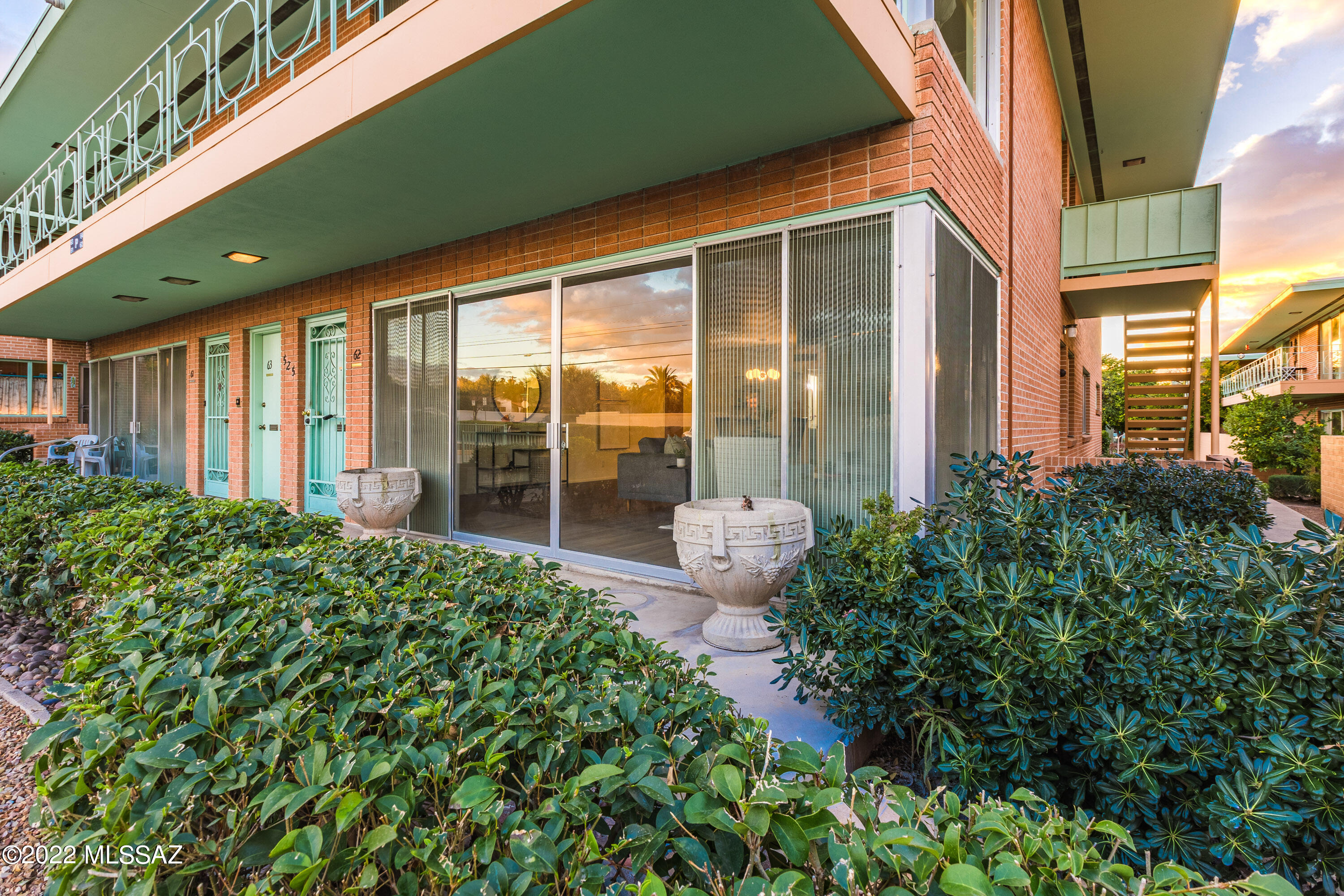 525 N Country Club Road Unit: p62