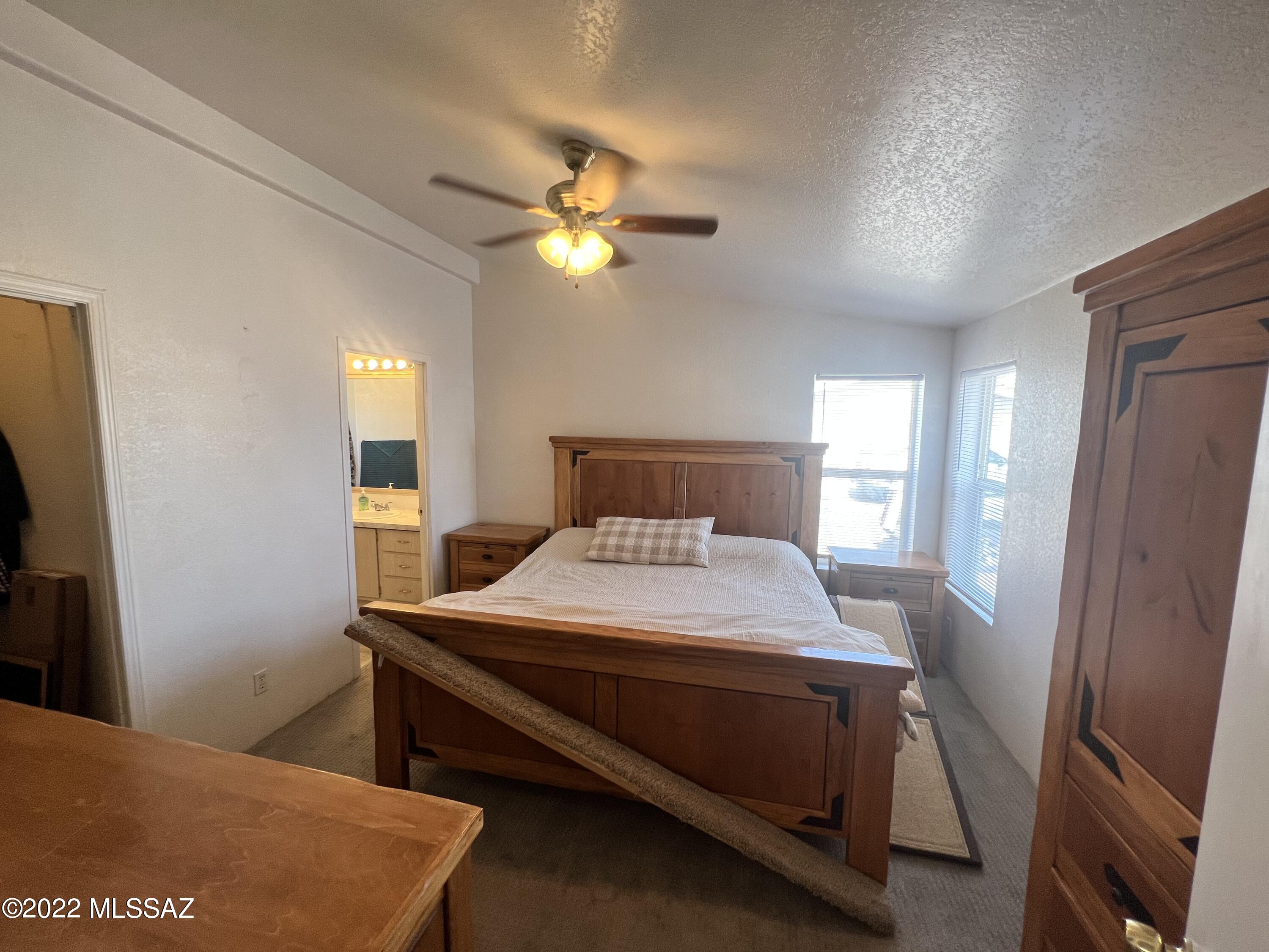 4938 N River Valley Loop