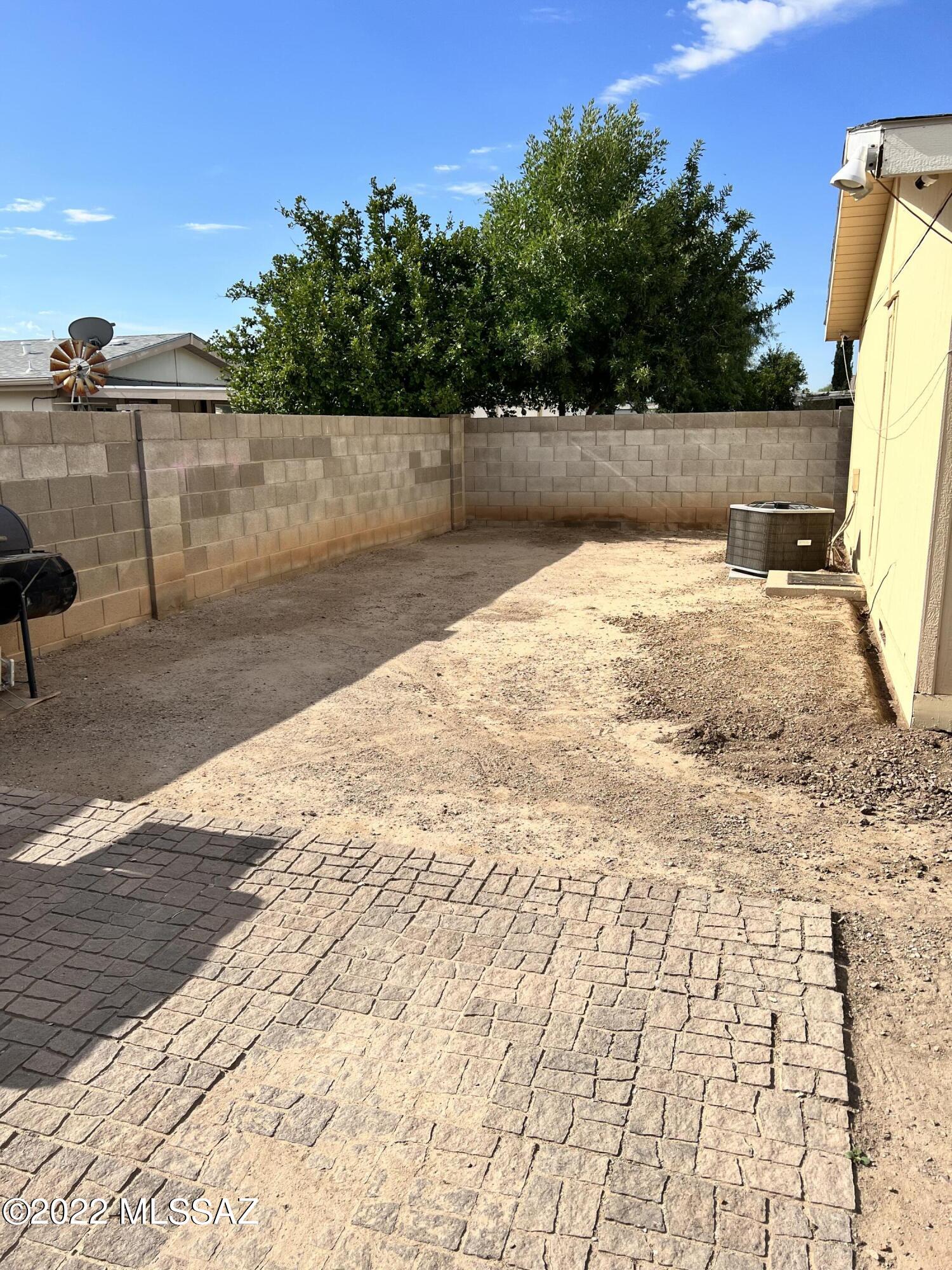 4938 N River Valley Loop