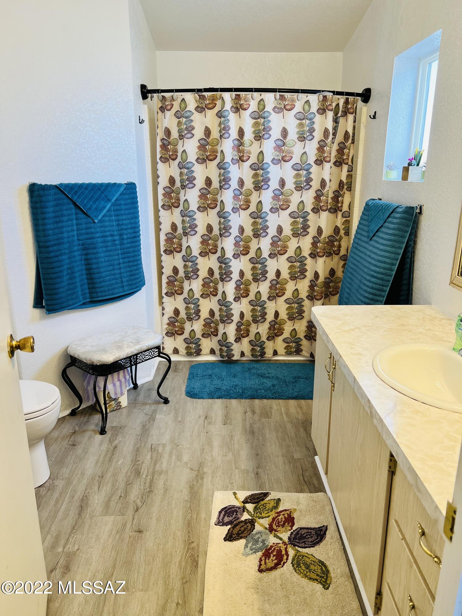 4938 N River Valley Loop