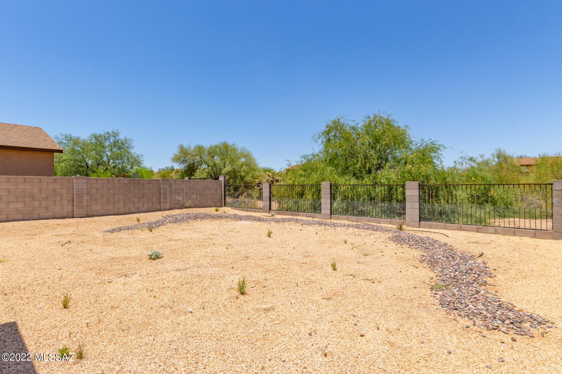 1076 W Camino Hombre Viejo