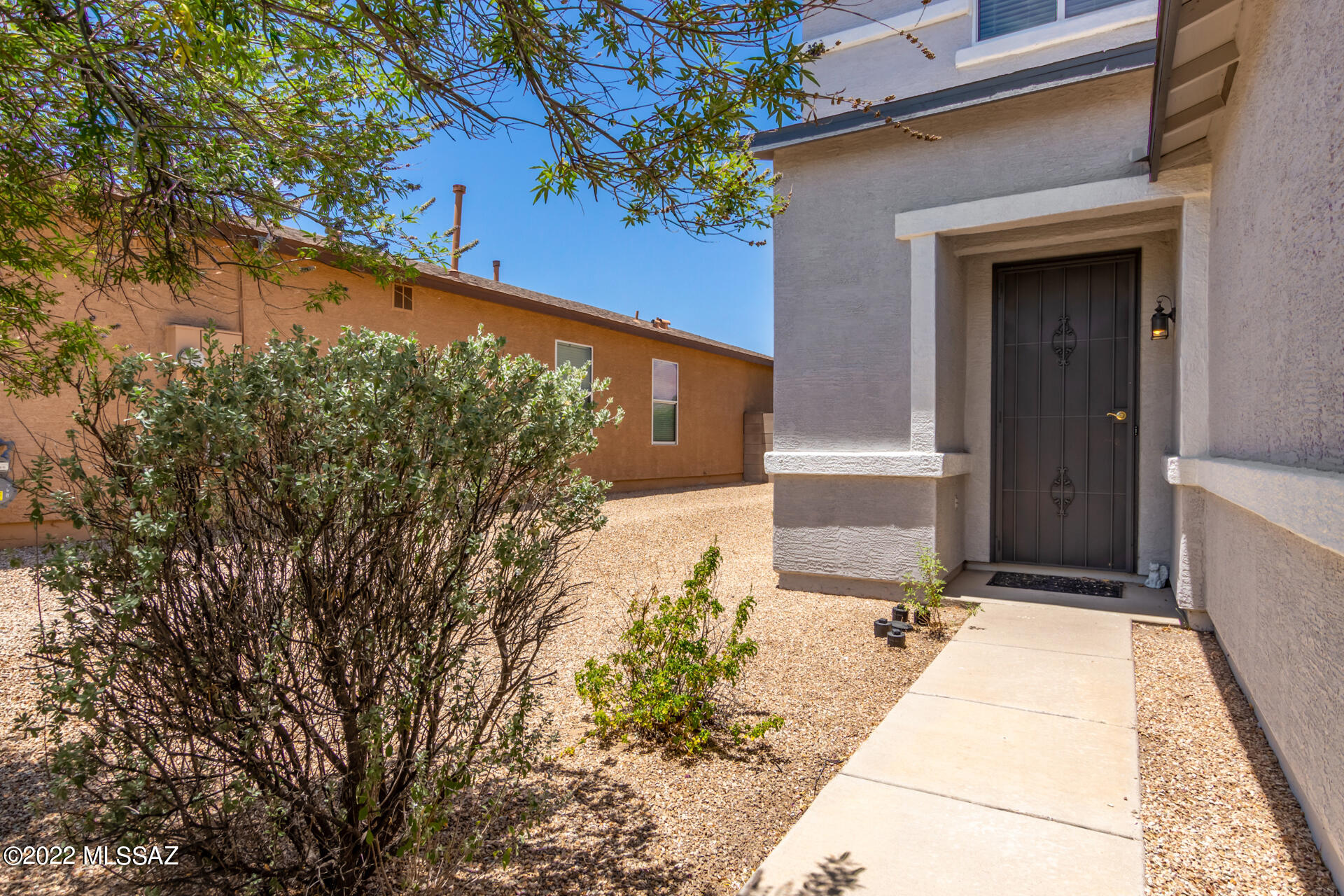 1076 W Camino Hombre Viejo