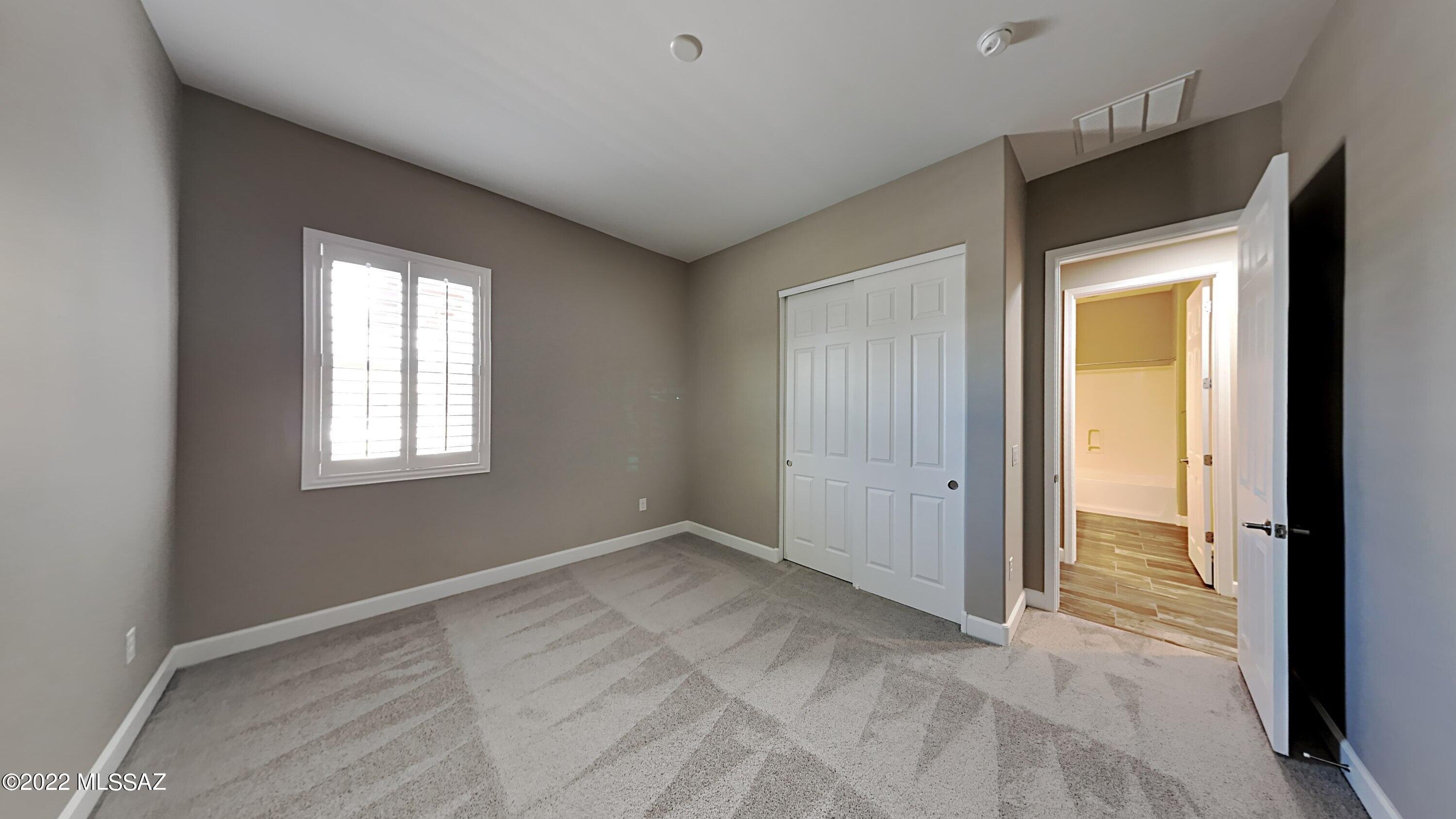 48 E Peralta Canyon Court