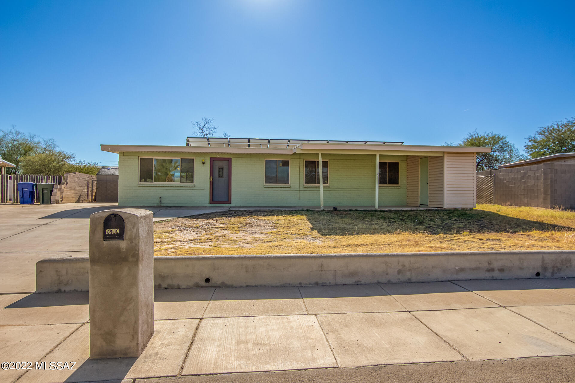 7810 E Apple Tree Drive