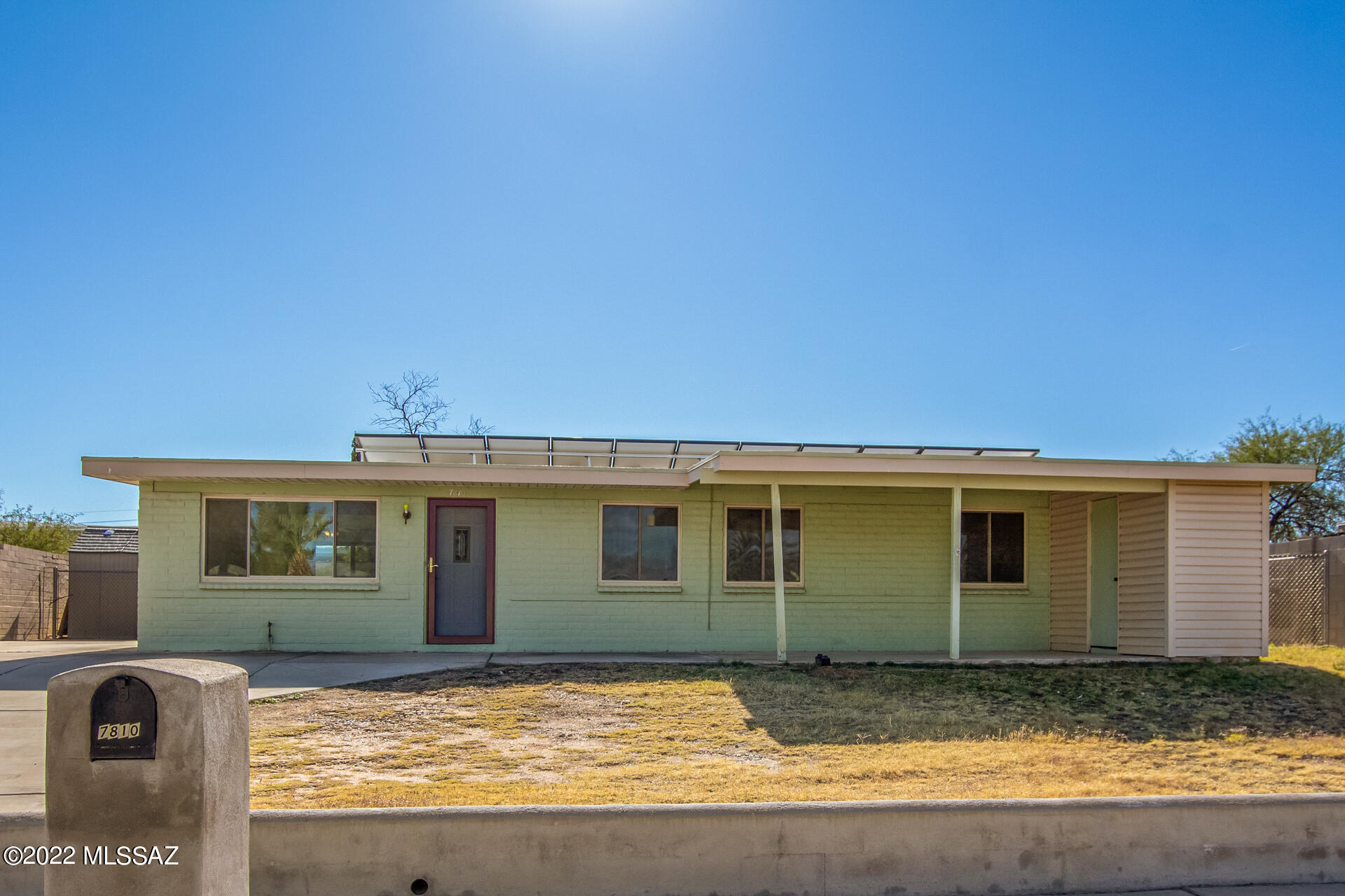 7810 E Apple Tree Drive