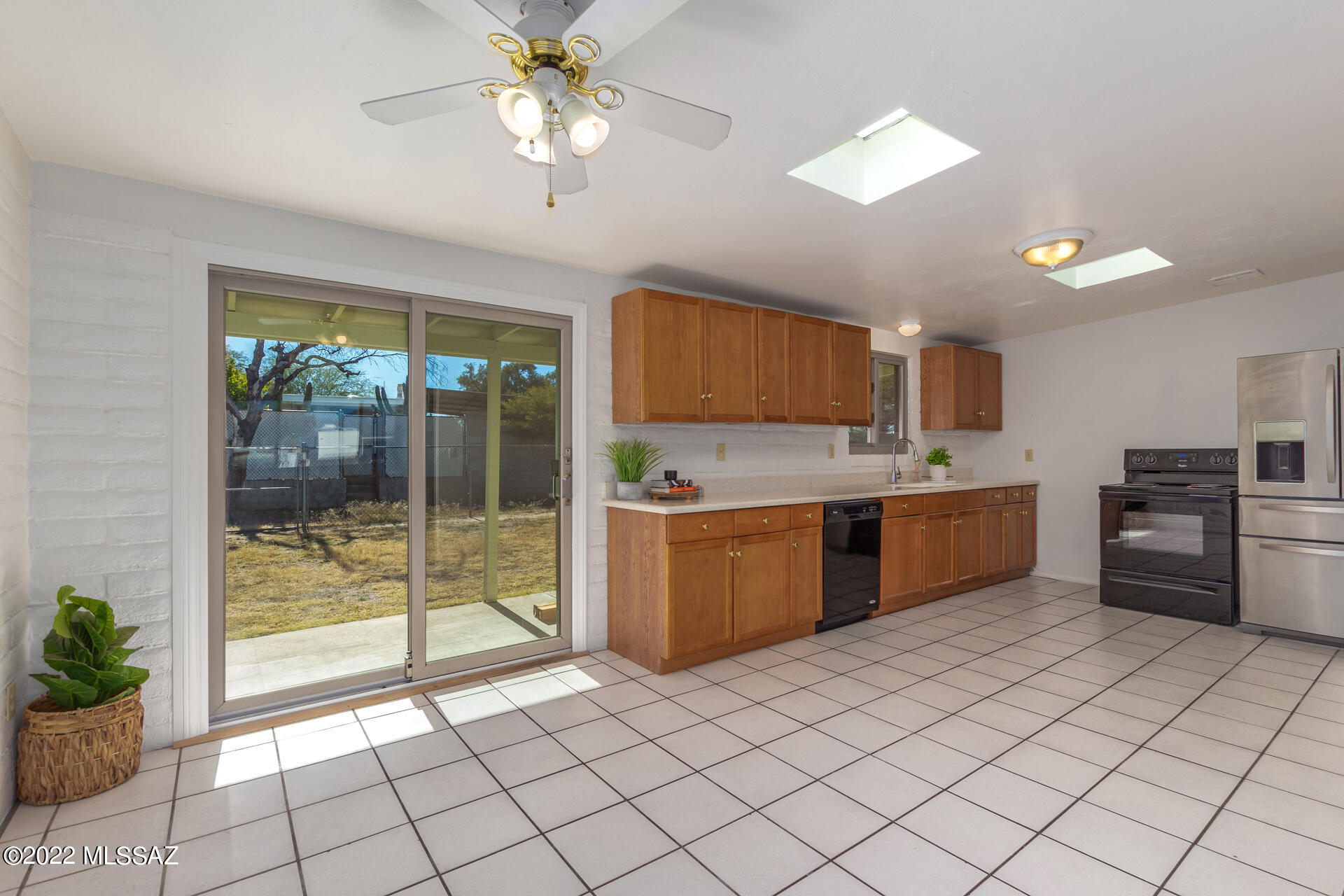 7810 E Apple Tree Drive