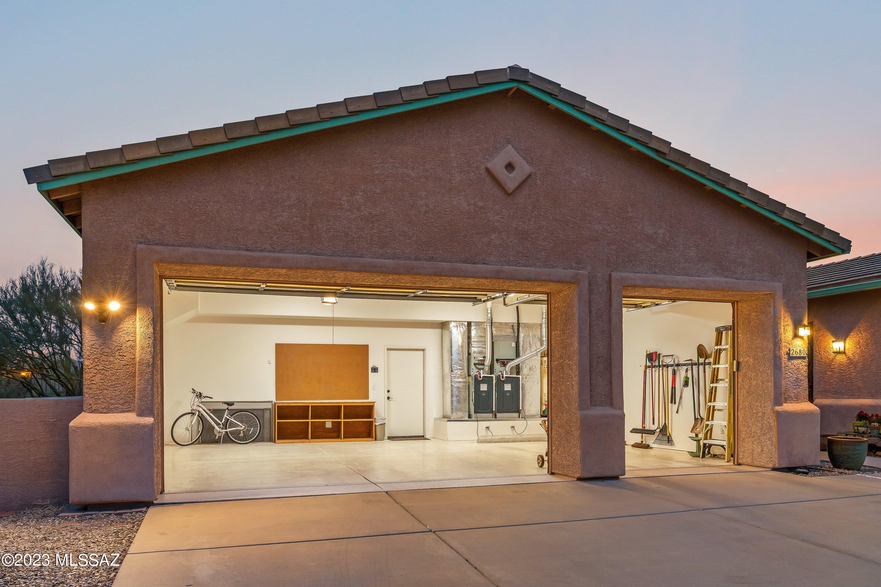 2680 W Oasis Springs Court