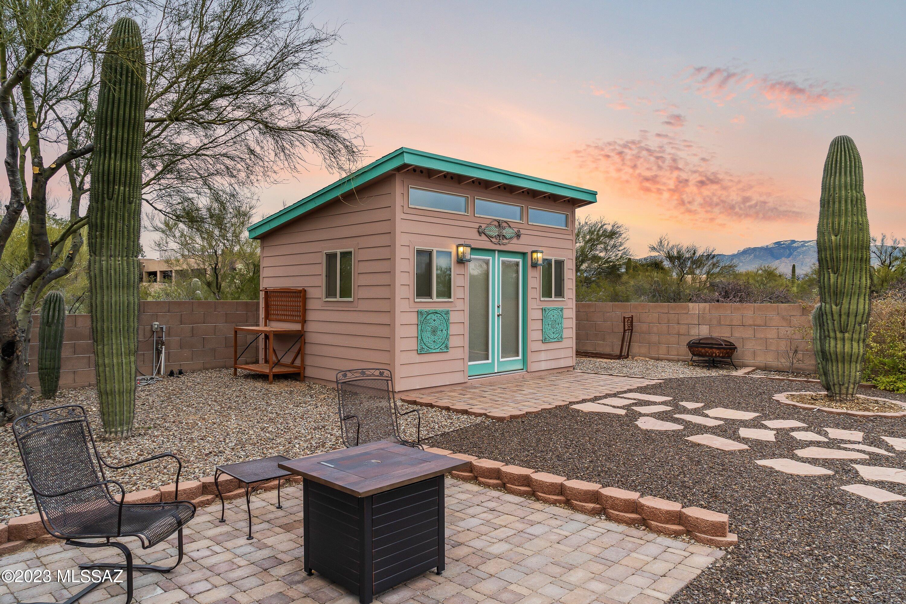 2680 W Oasis Springs Court