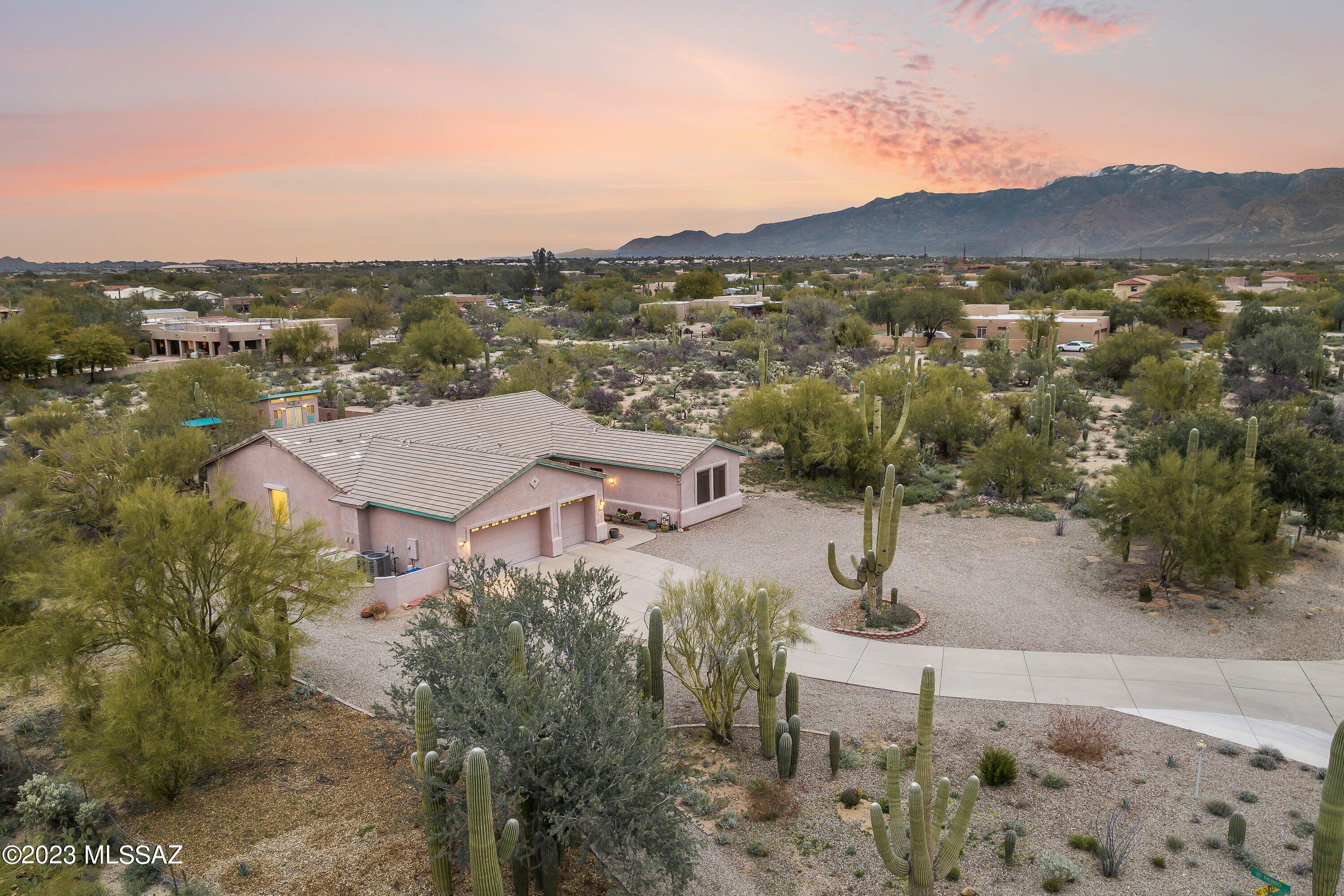 2680 W Oasis Springs Court