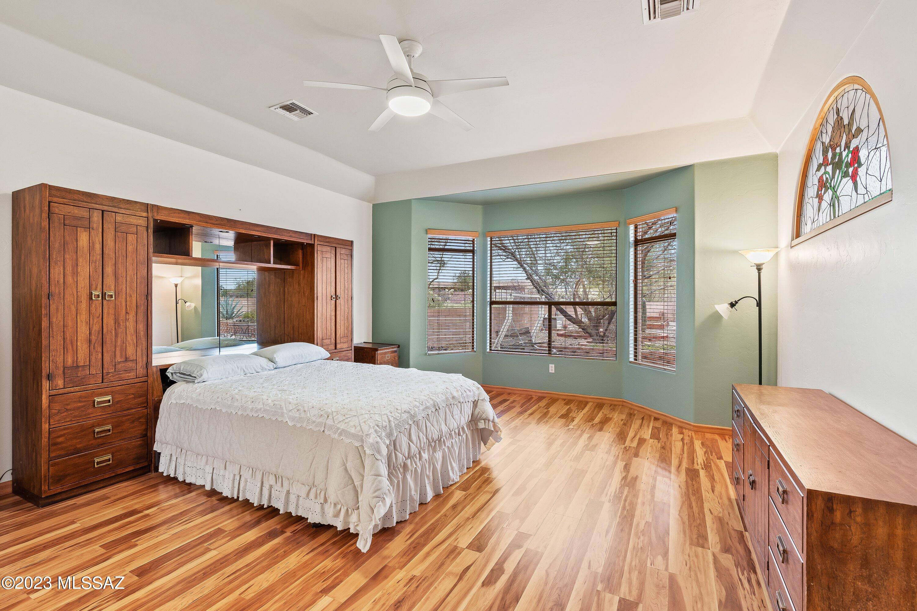 2680 W Oasis Springs Court