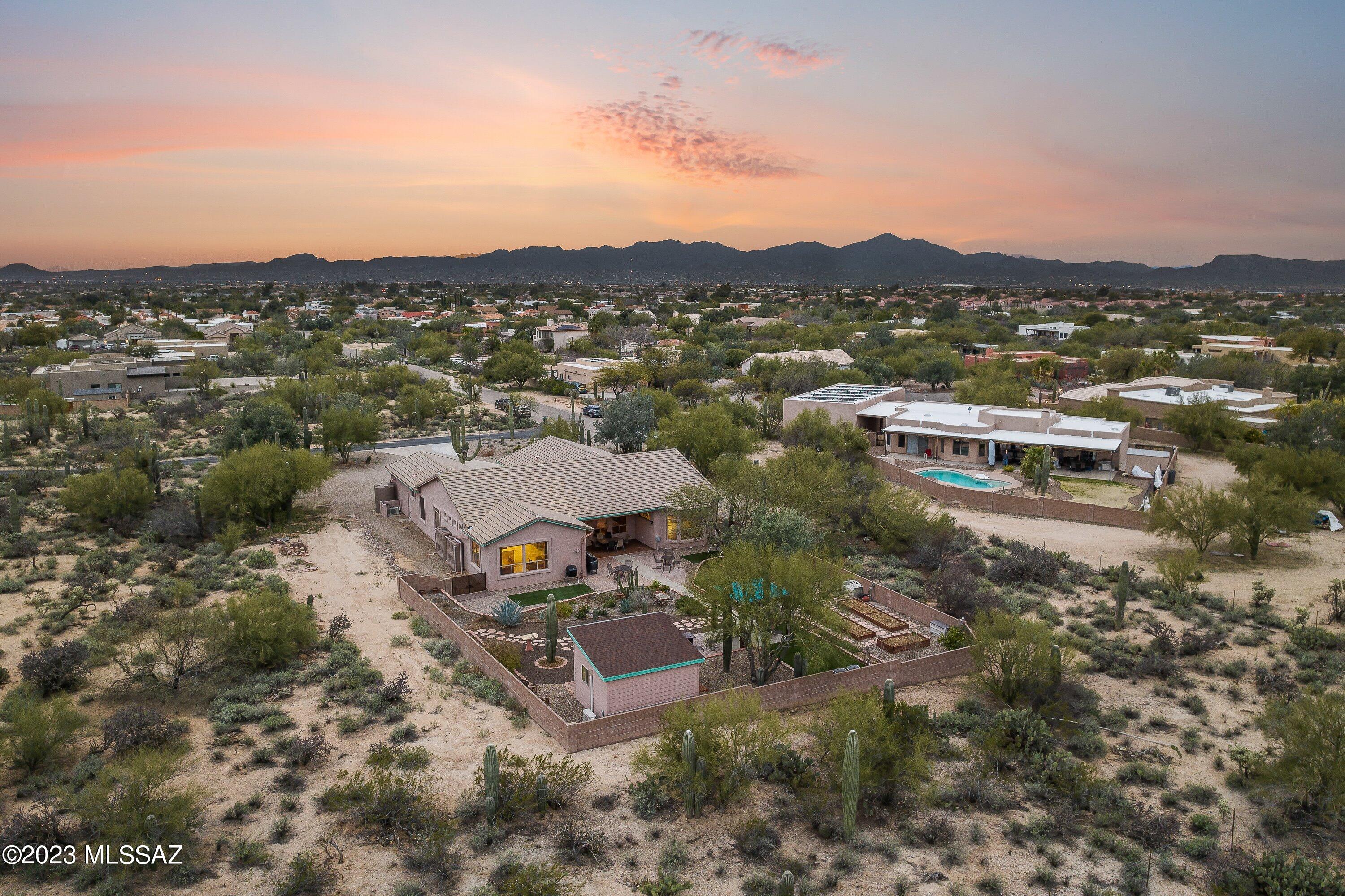 2680 W Oasis Springs Court