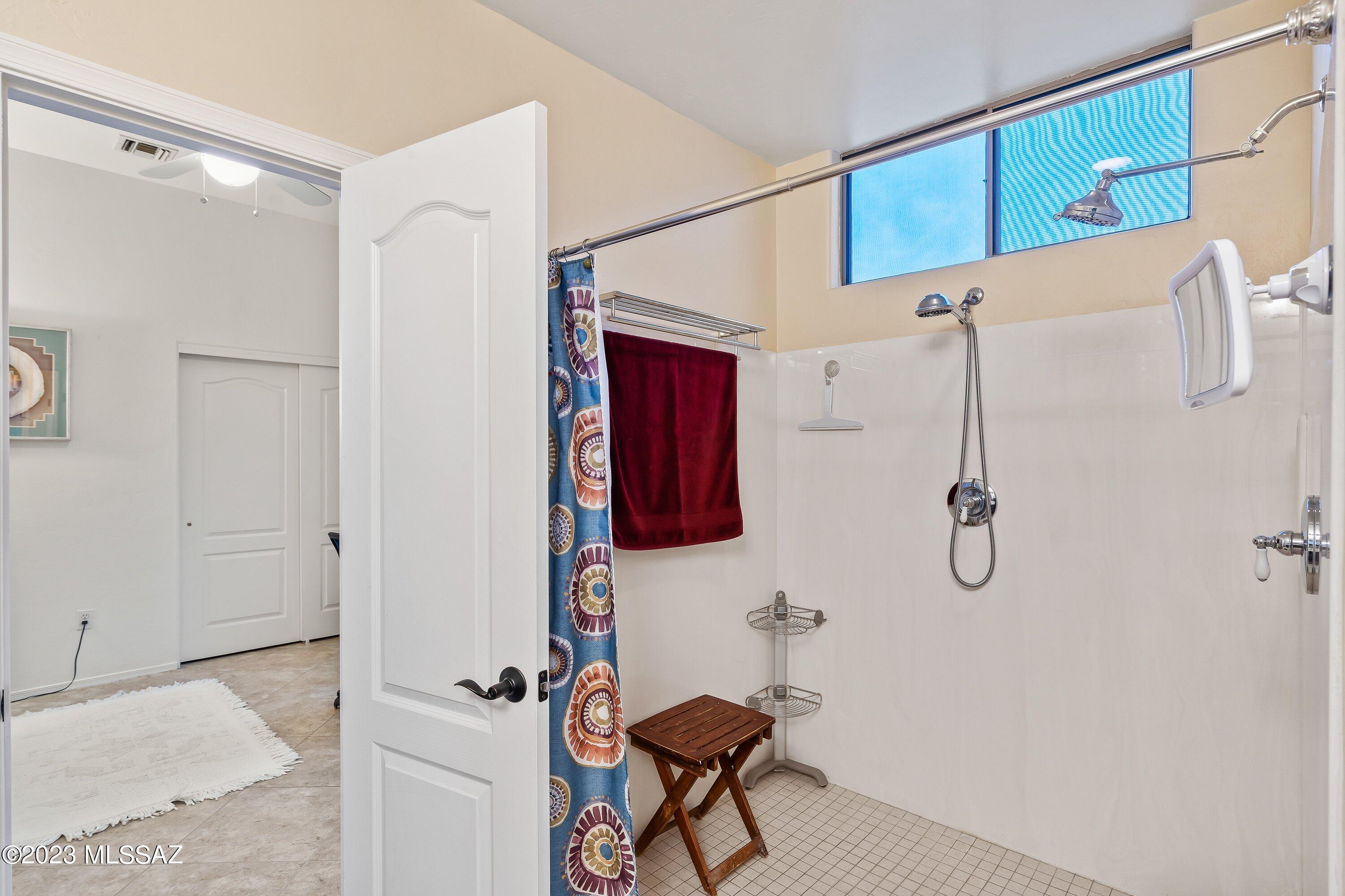2680 W Oasis Springs Court