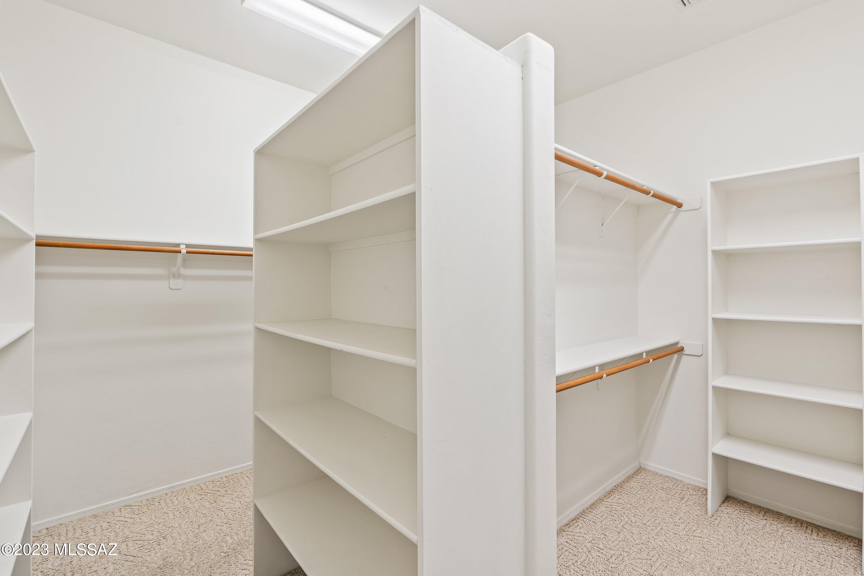 2680 W Oasis Springs Court