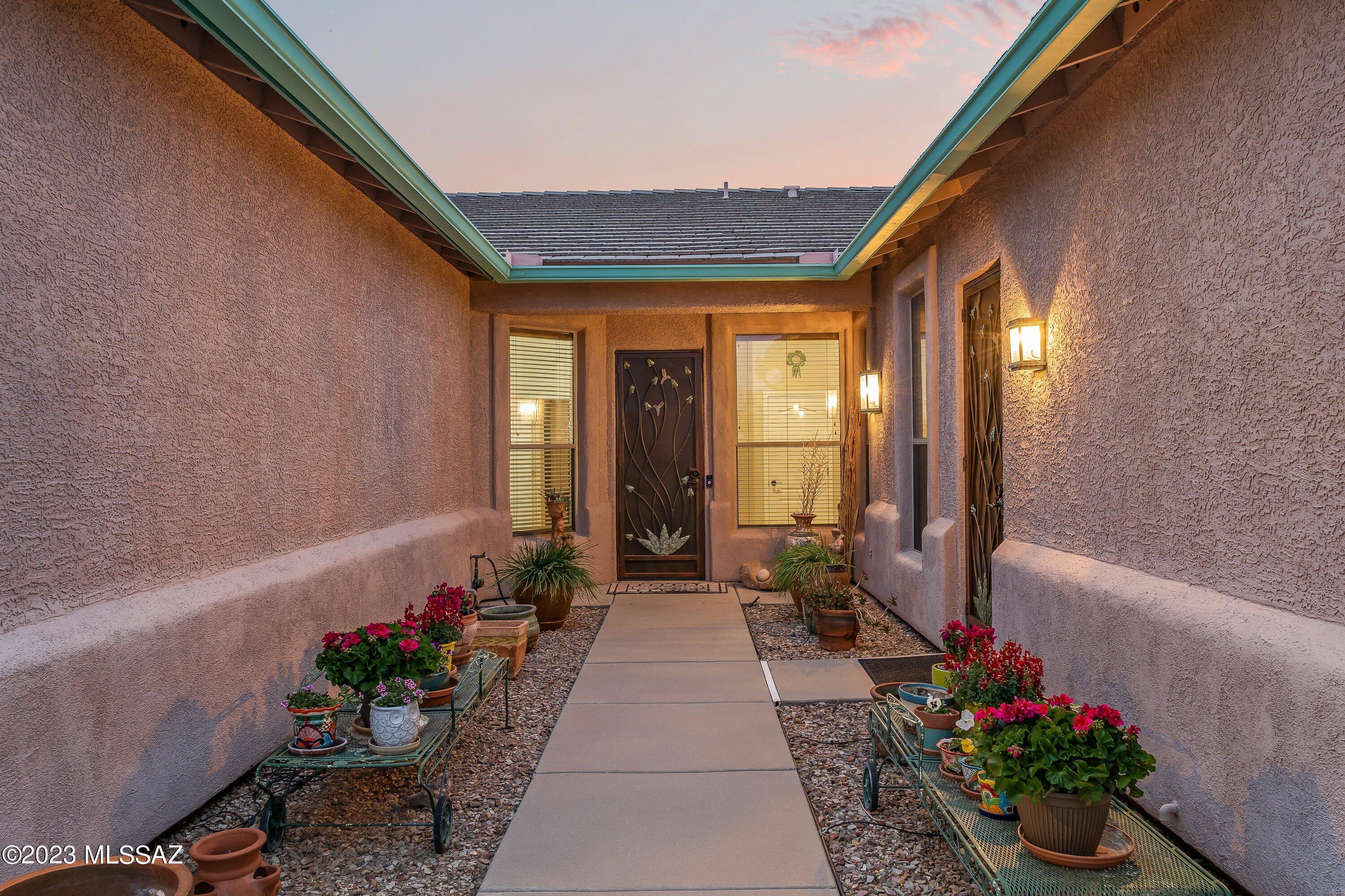 2680 W Oasis Springs Court