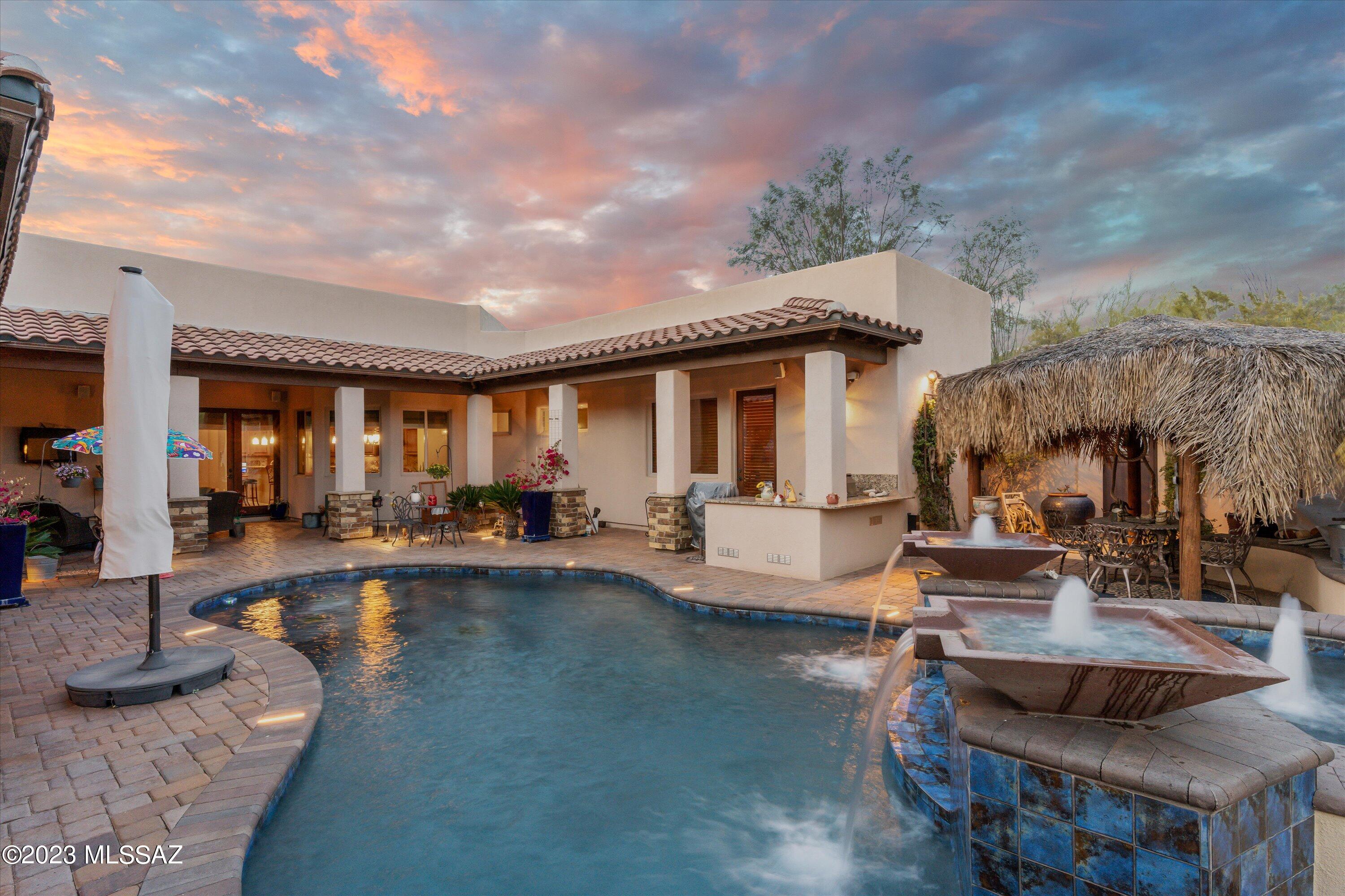 4060 N Placita Del Venado
