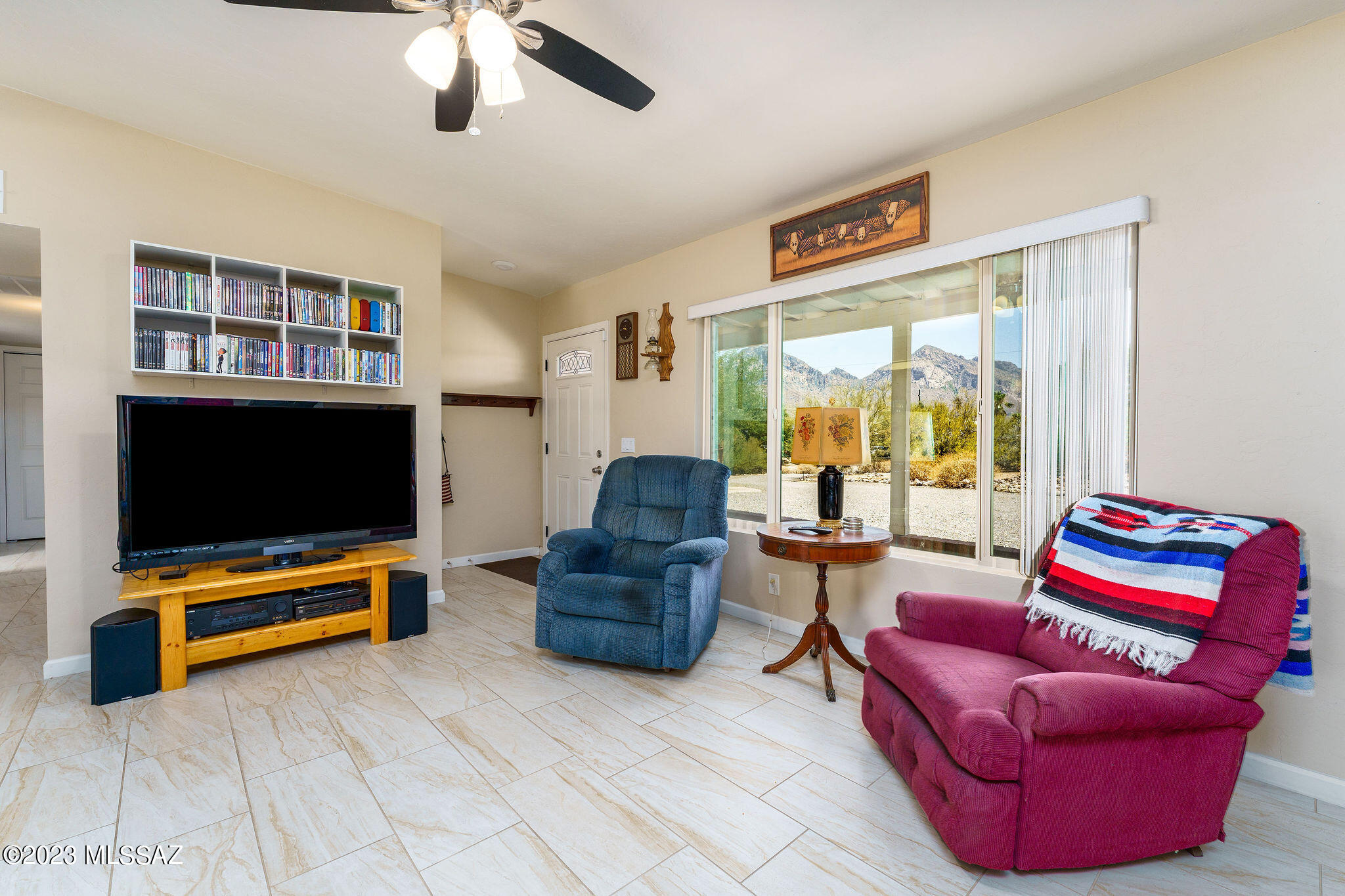 551 E Tangelo Drive