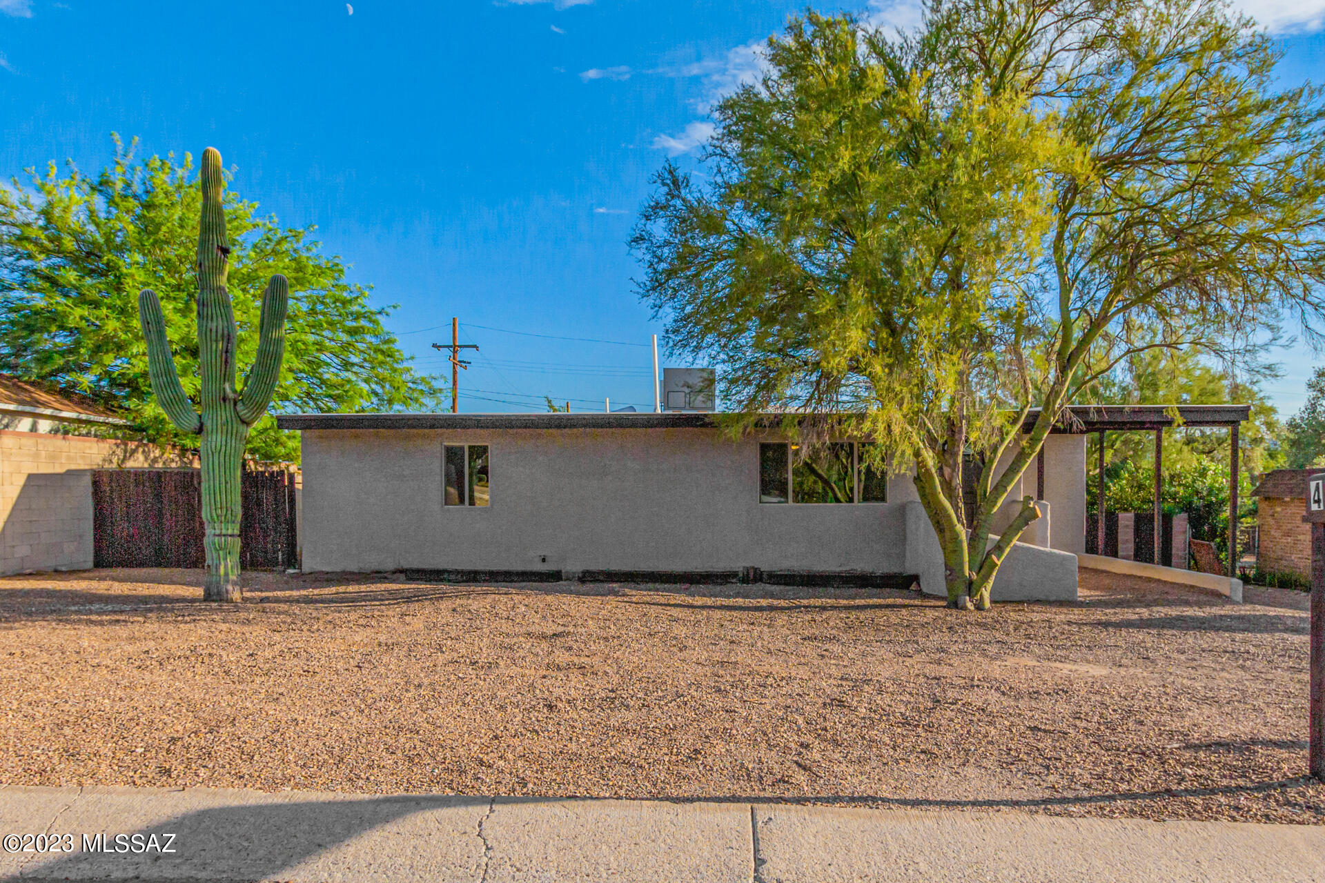 4121 W Mars Street
