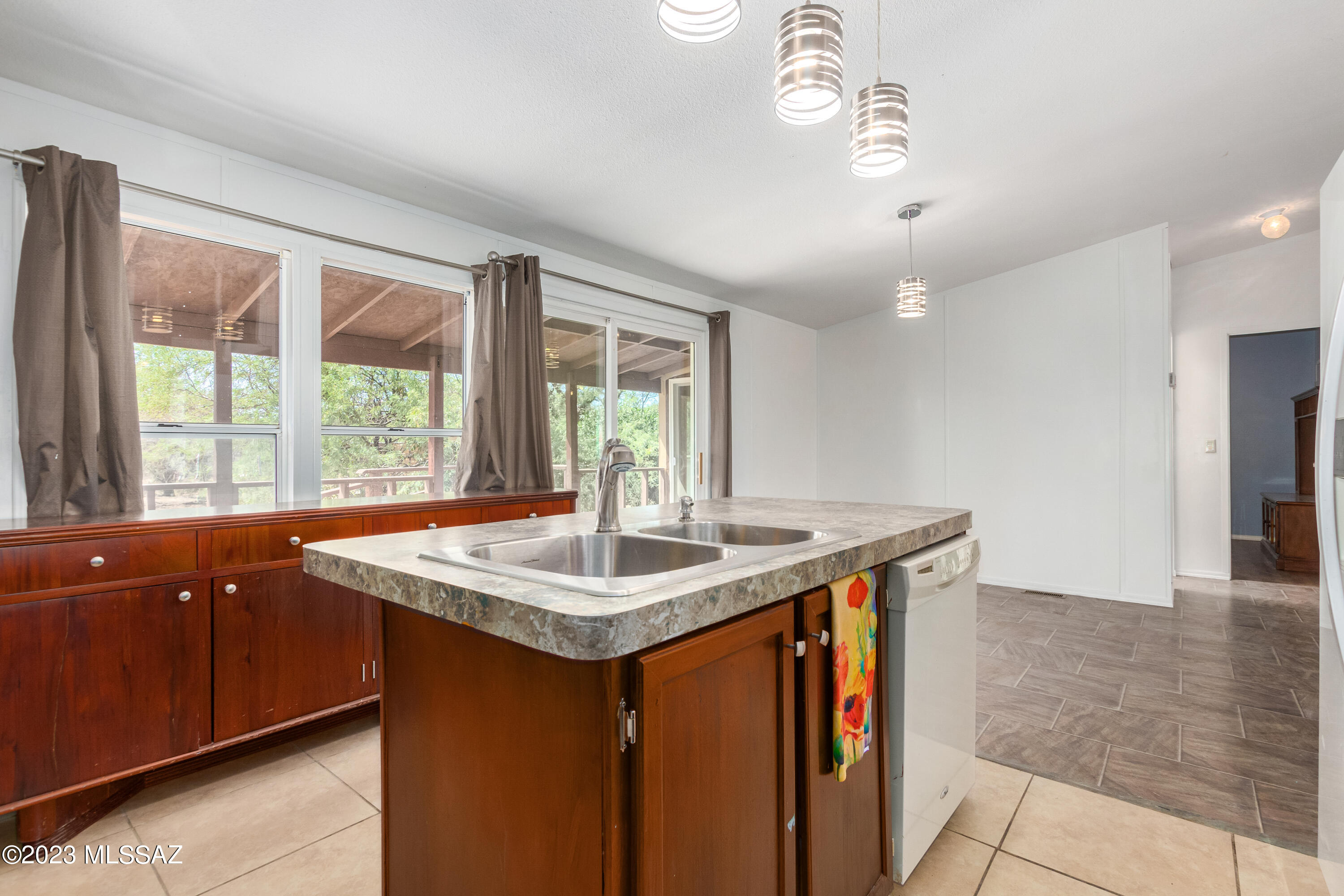 16710 S Horse Hollow Trail