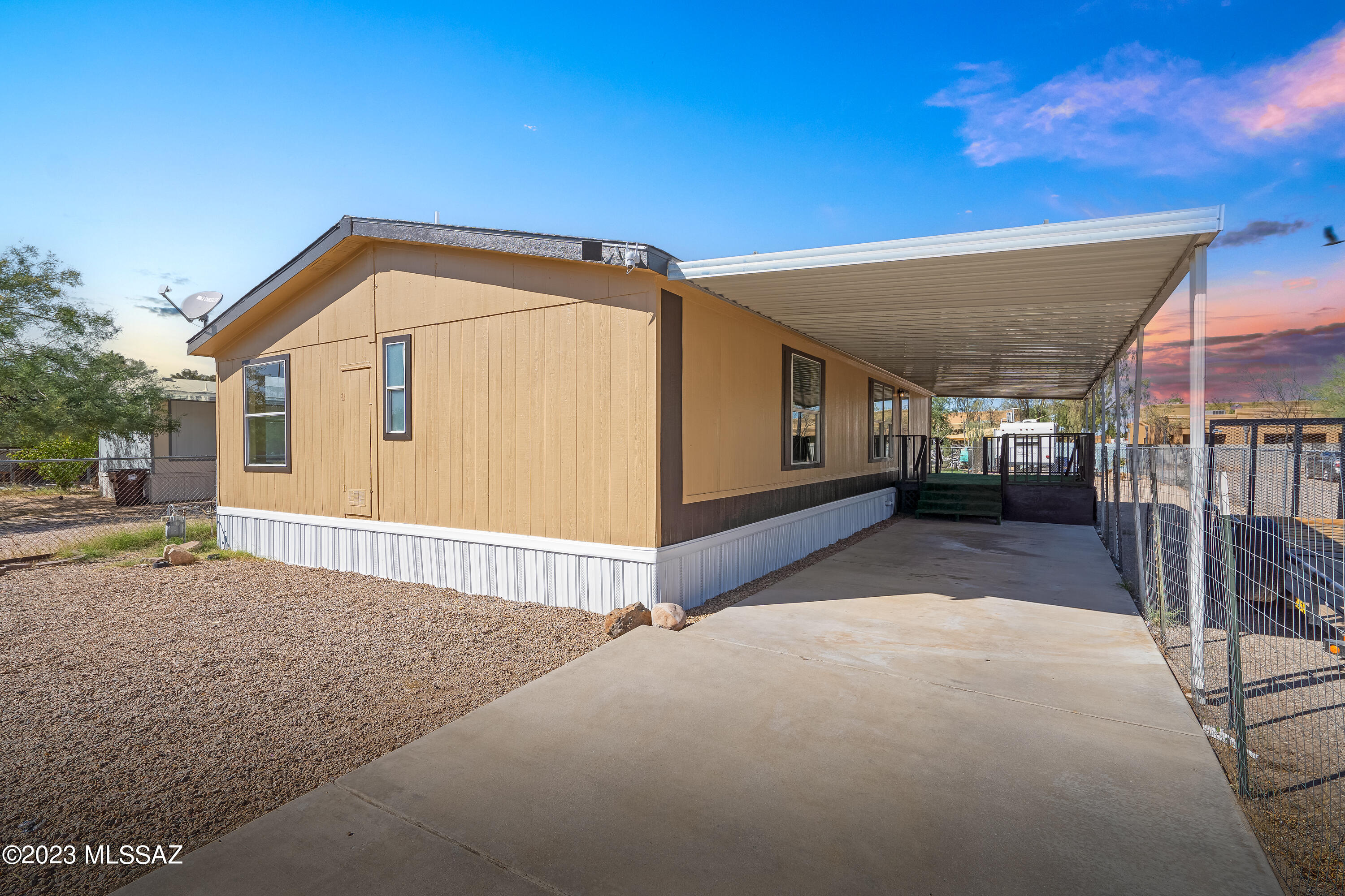4113 N Flowing Wells Road