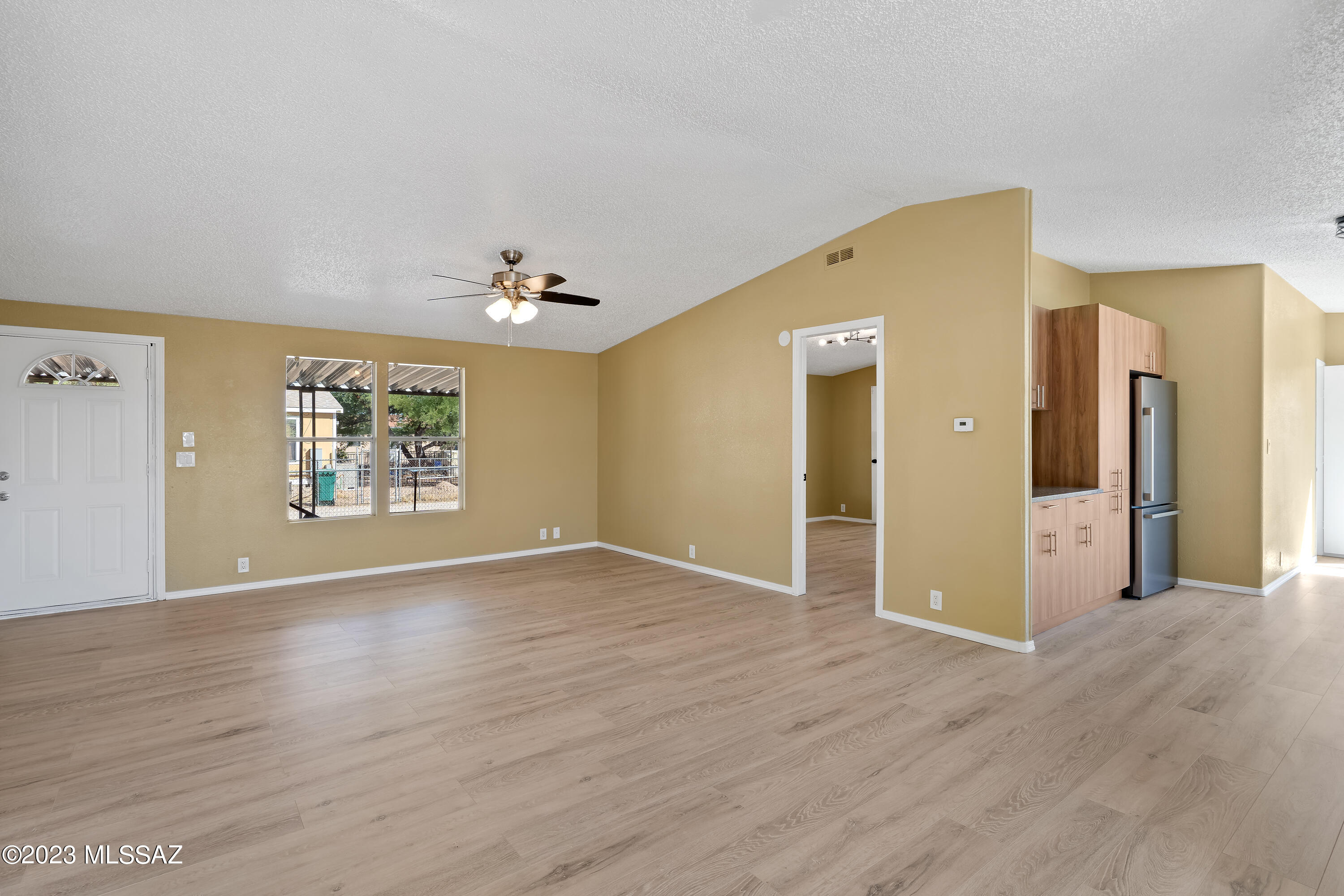 4113 N Flowing Wells Road