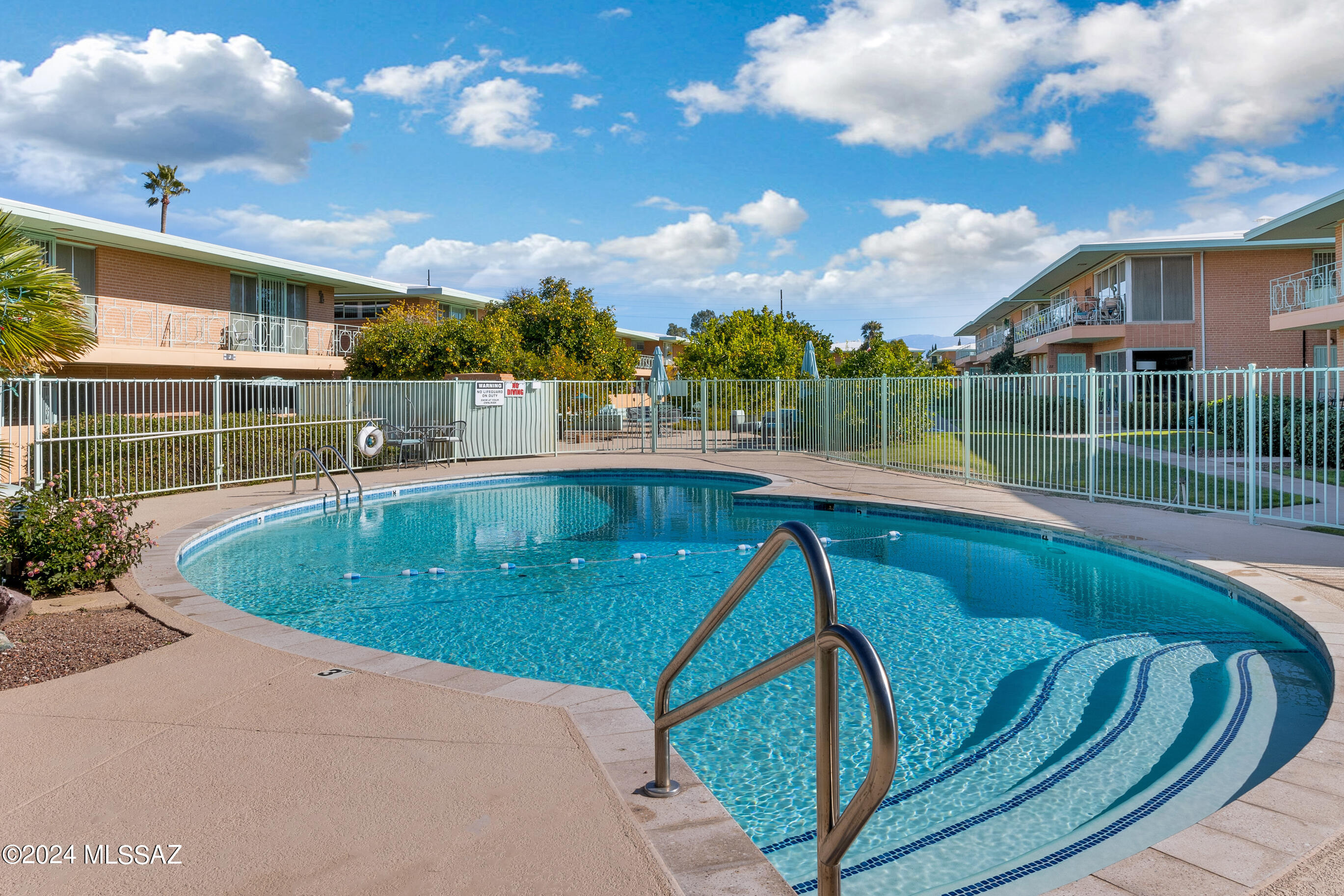 3006 E 6Th Street Unit: K-44