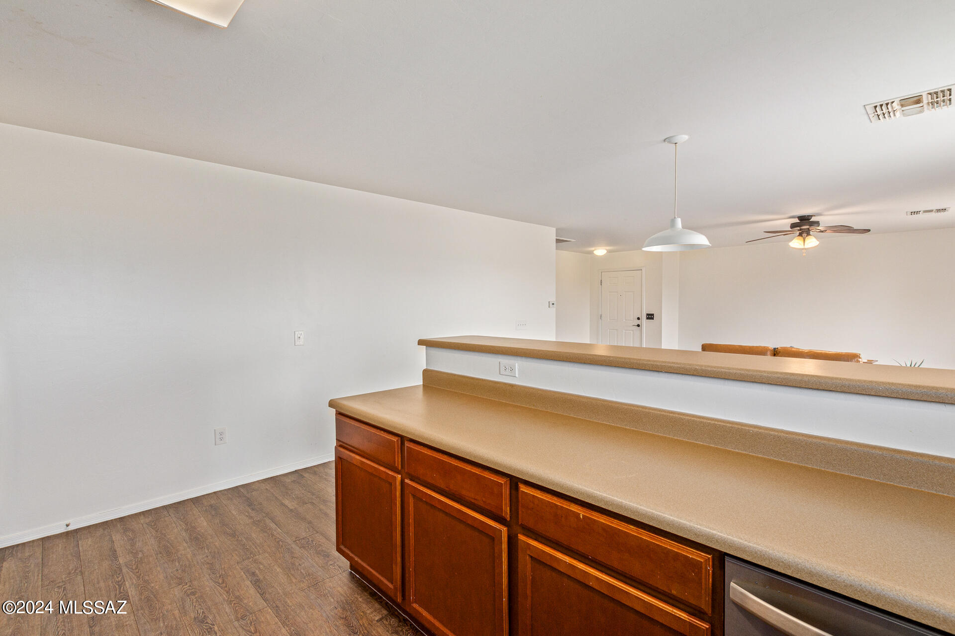 4792 E Desert Thorn Drive