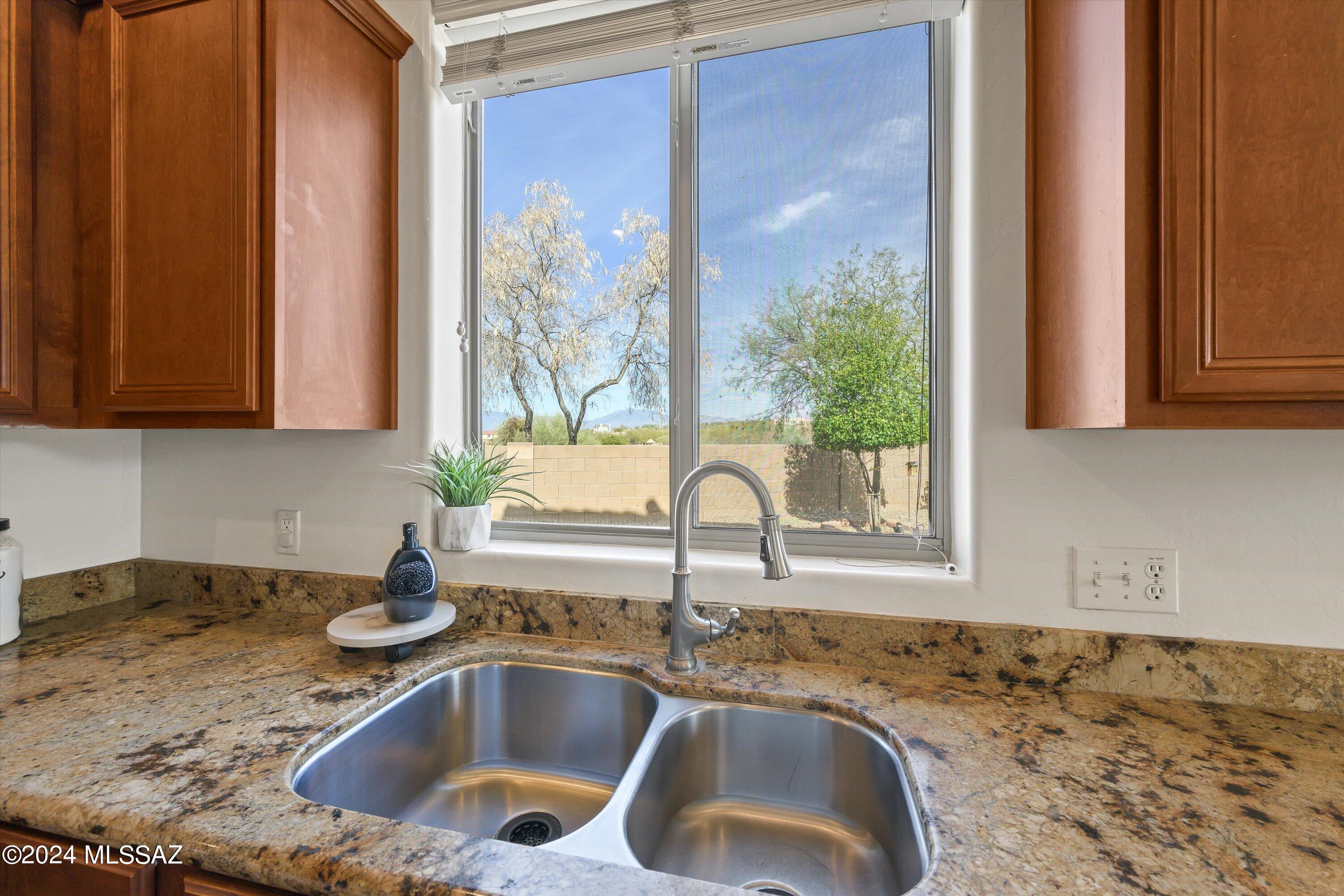 10923 E Scenic Veranda Drive