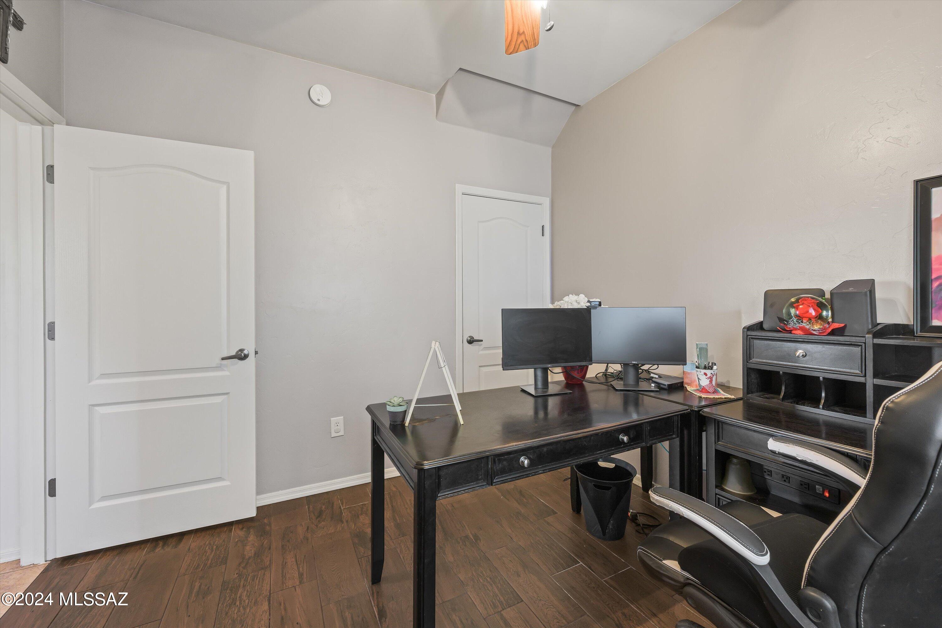 10923 E Scenic Veranda Drive