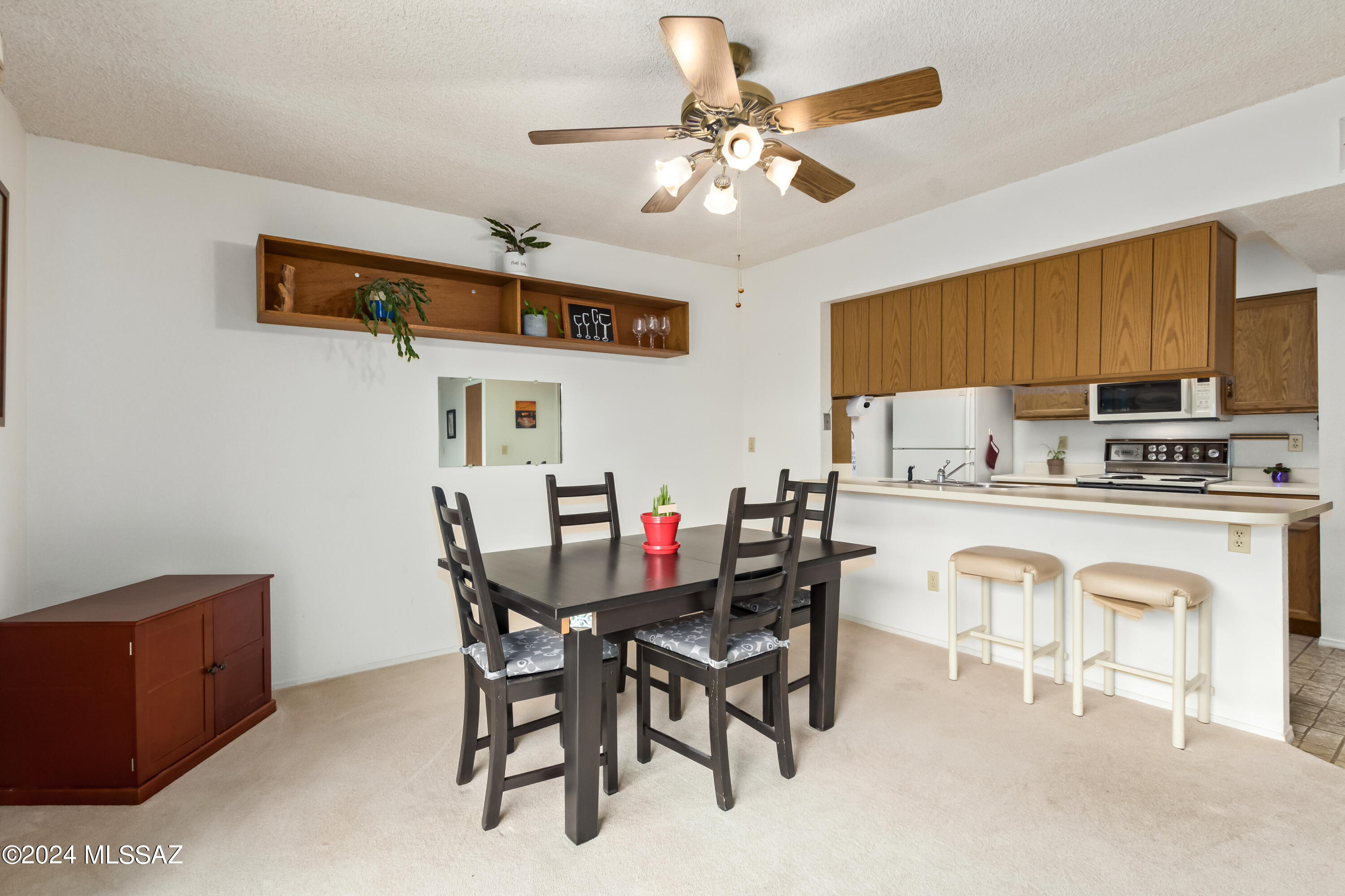 9009 E Calle Norlo
