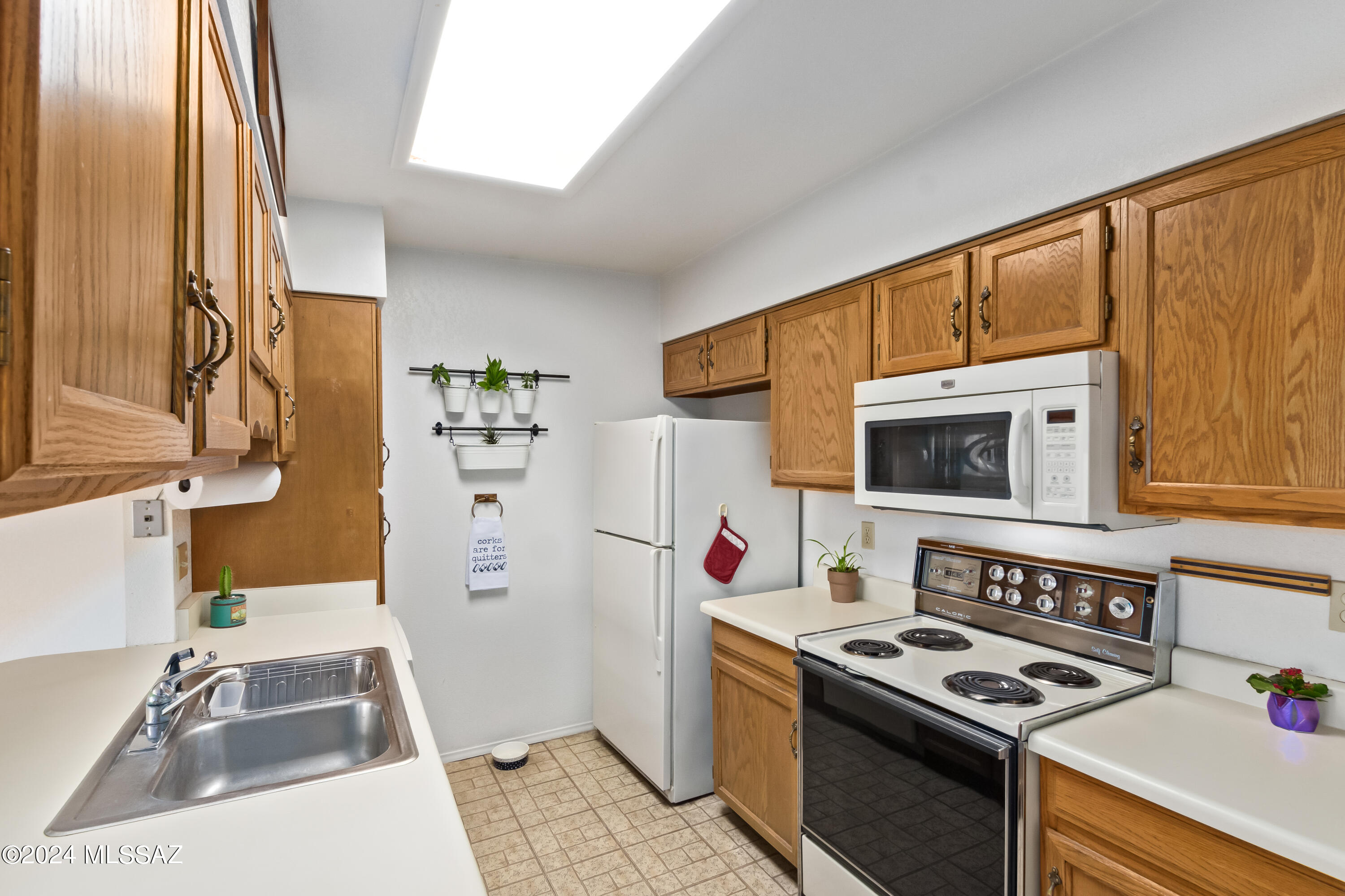 9009 E Calle Norlo