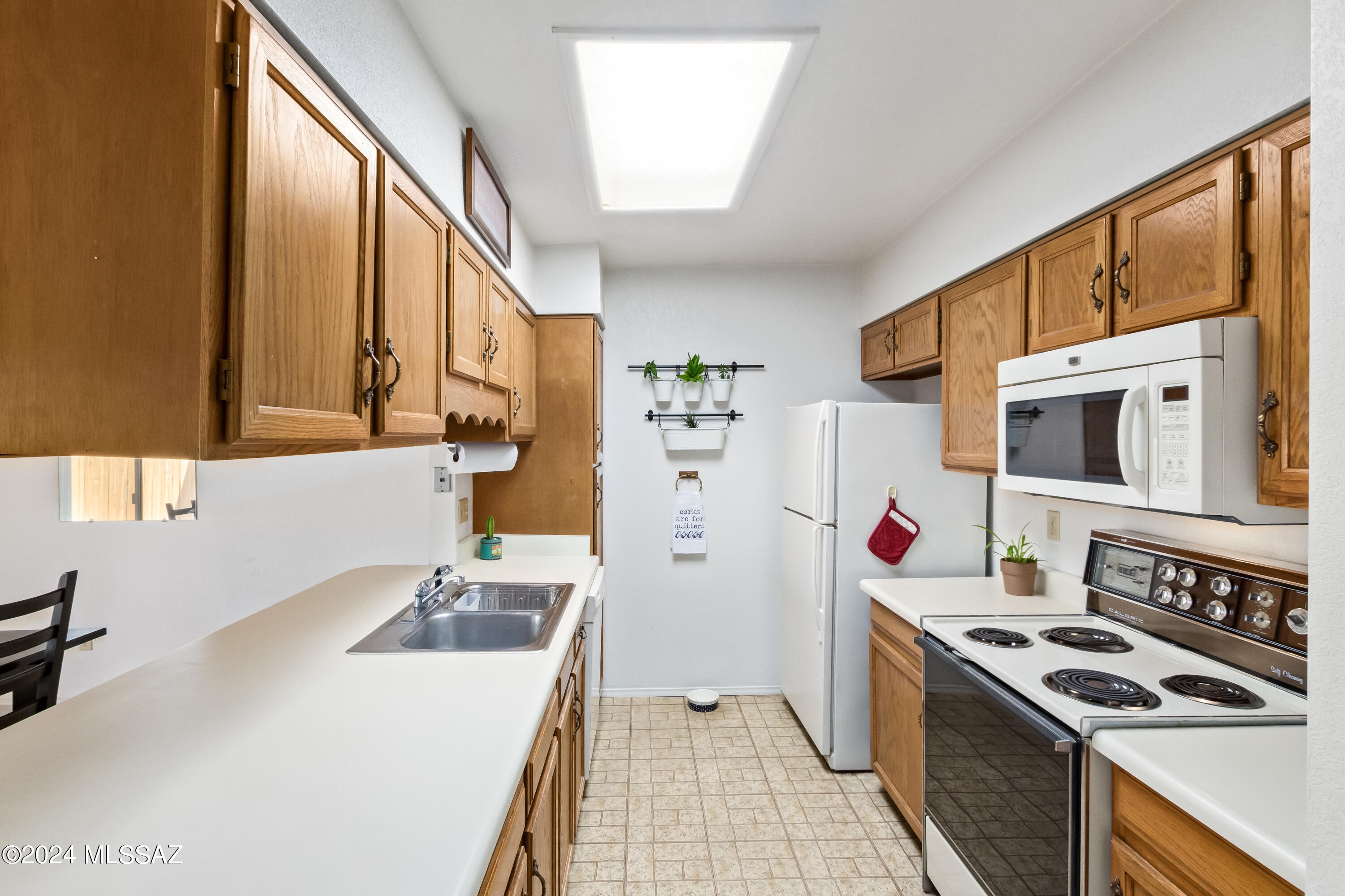 9009 E Calle Norlo