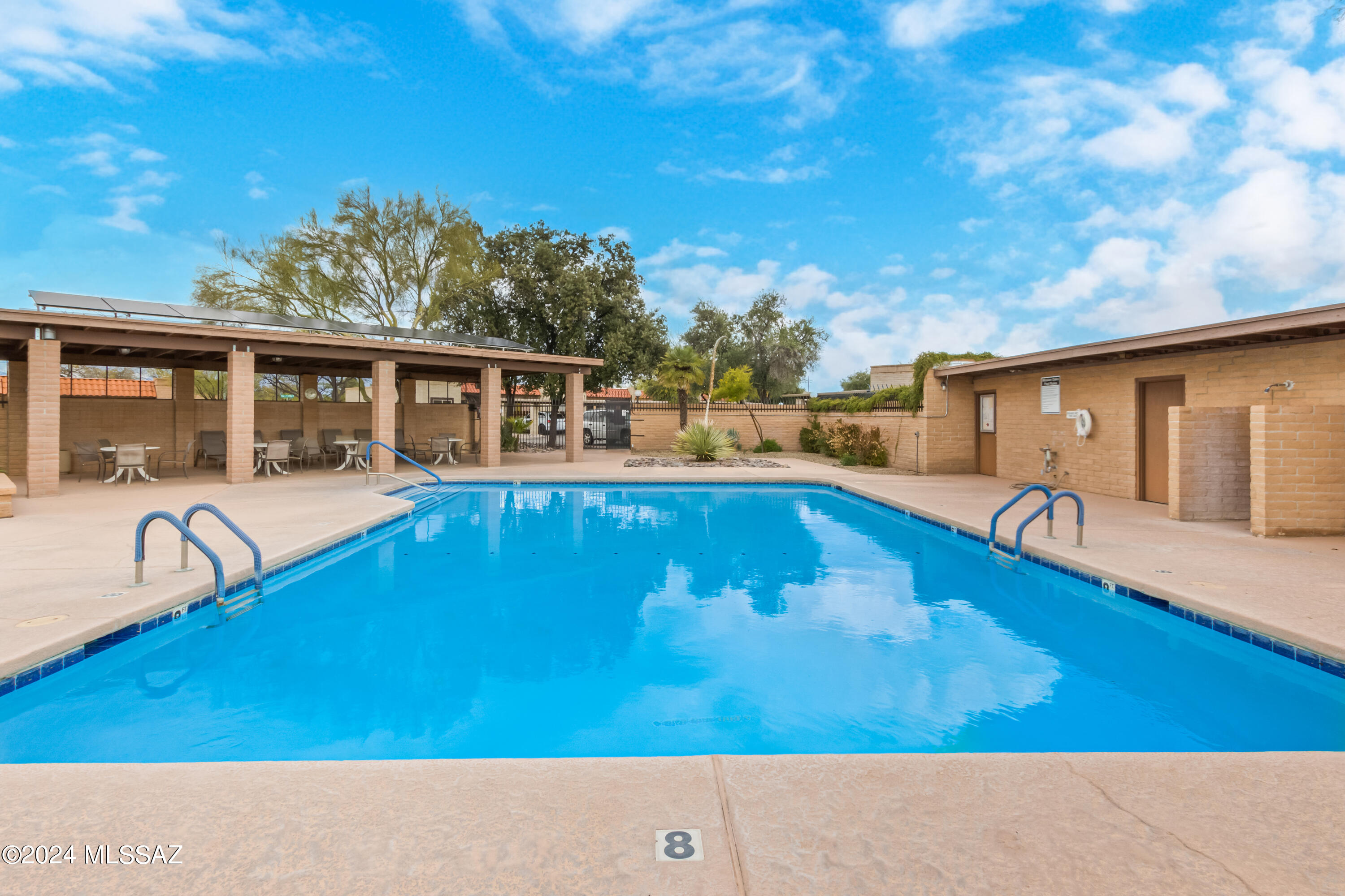 9009 E Calle Norlo