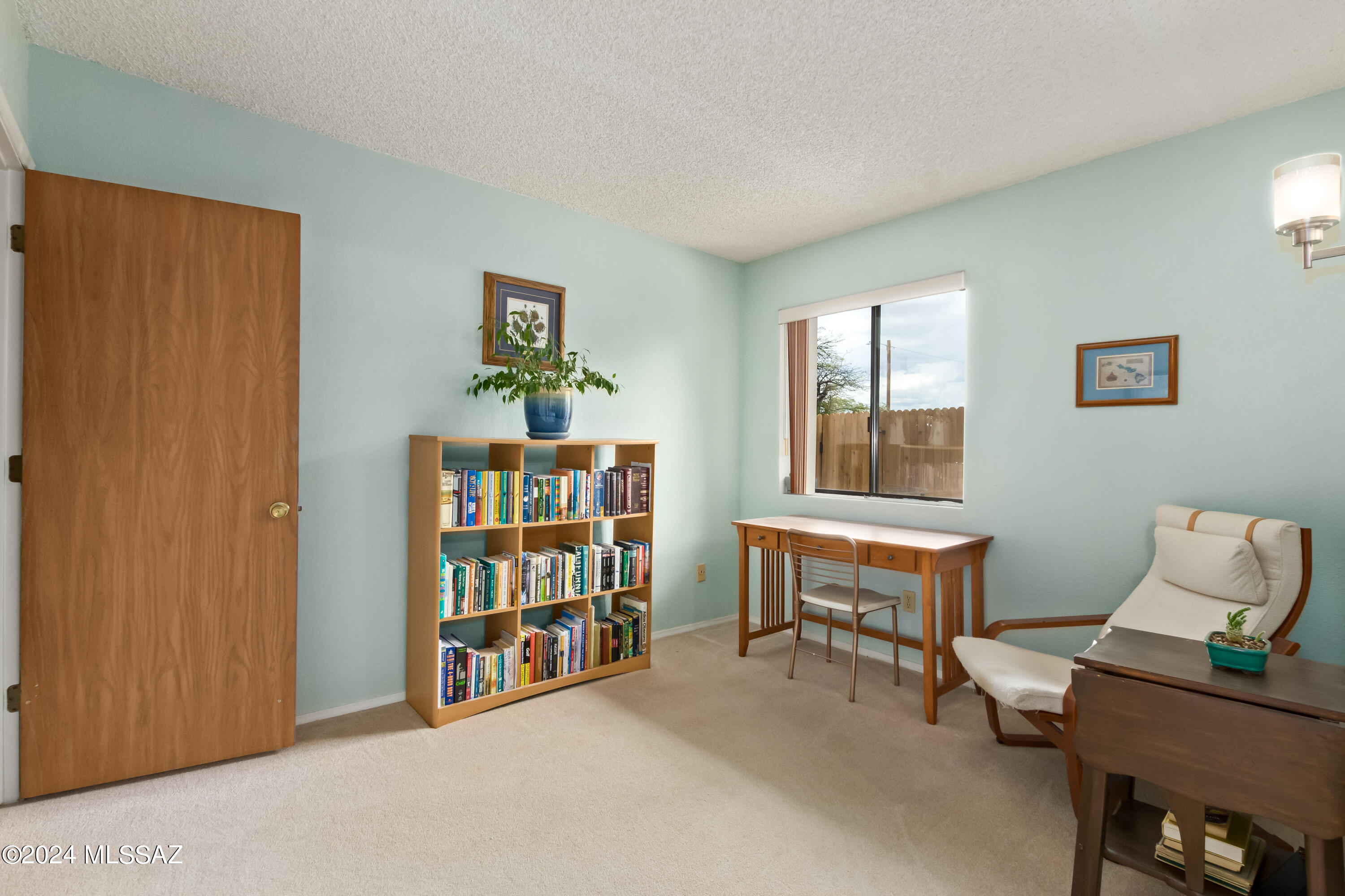 9009 E Calle Norlo