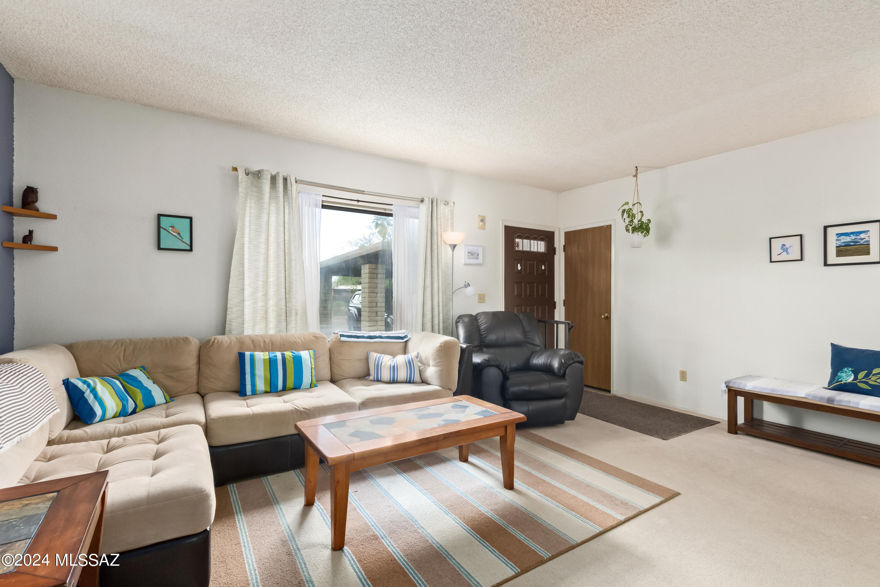 9009 E Calle Norlo