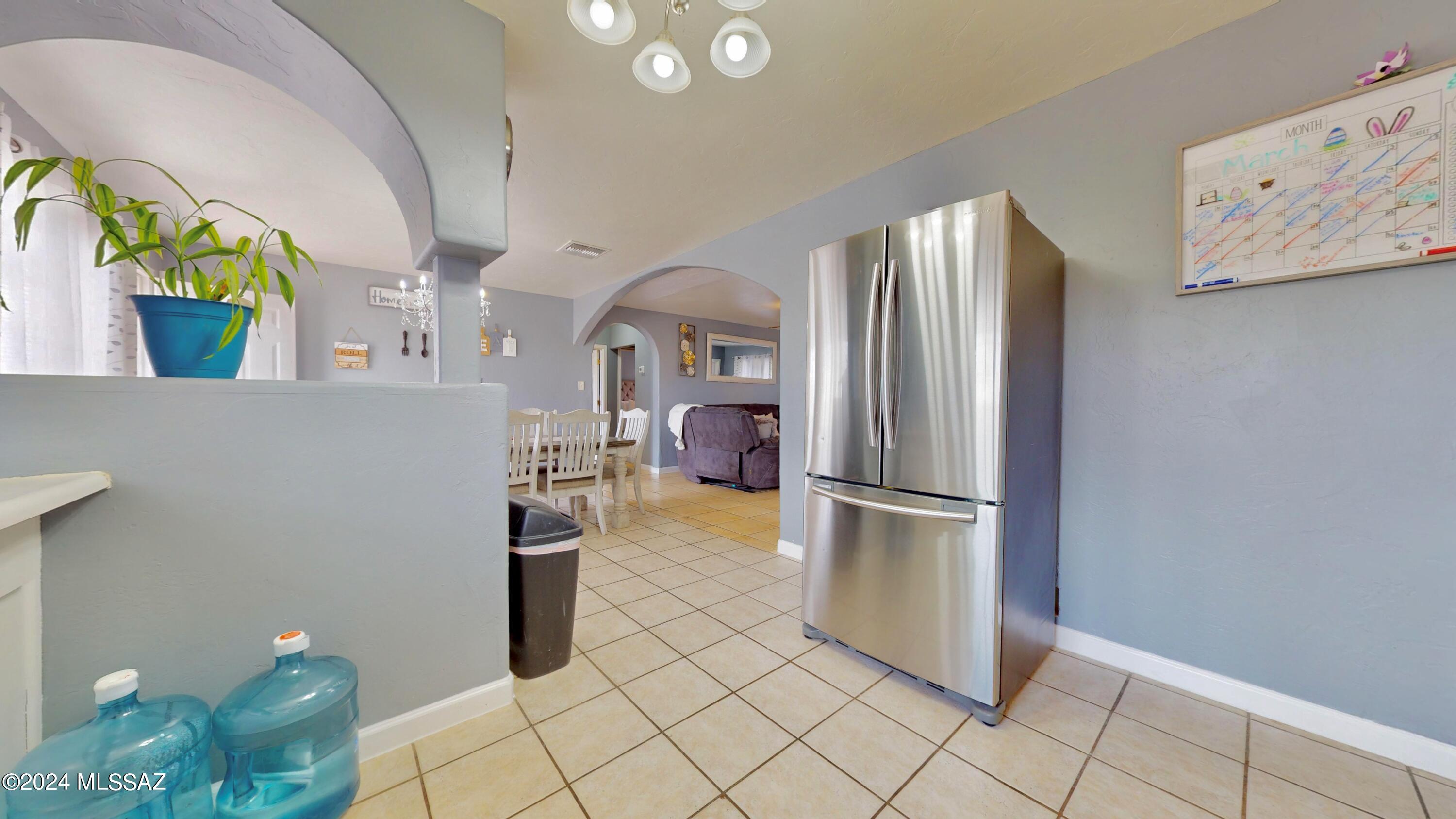 6706 S Missiondale Road