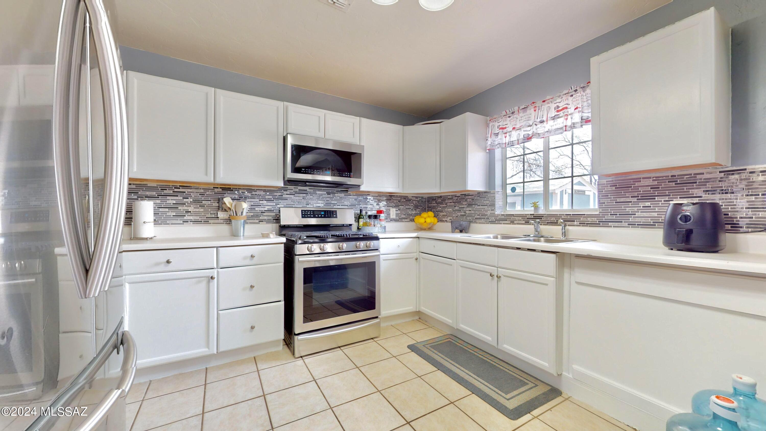 6706 S Missiondale Road